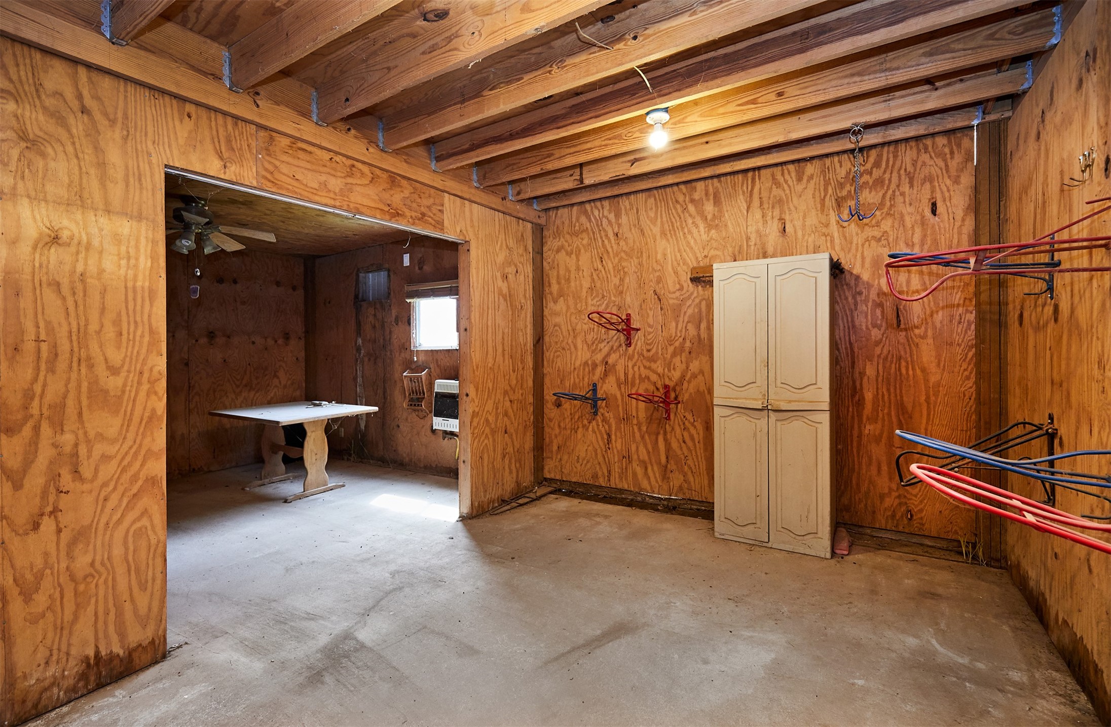 2821 Abilene Avenue, Redfield, Iowa image 10