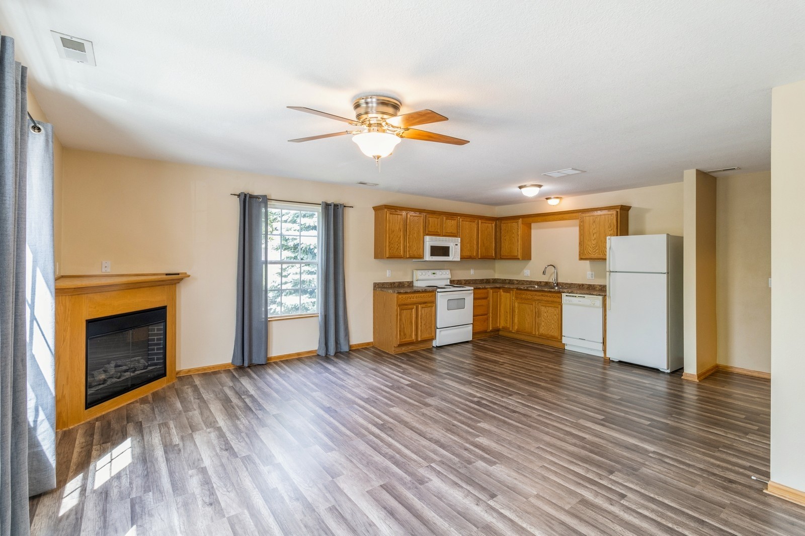 3012 SW Sharmin Lane, Ankeny, Iowa image 8