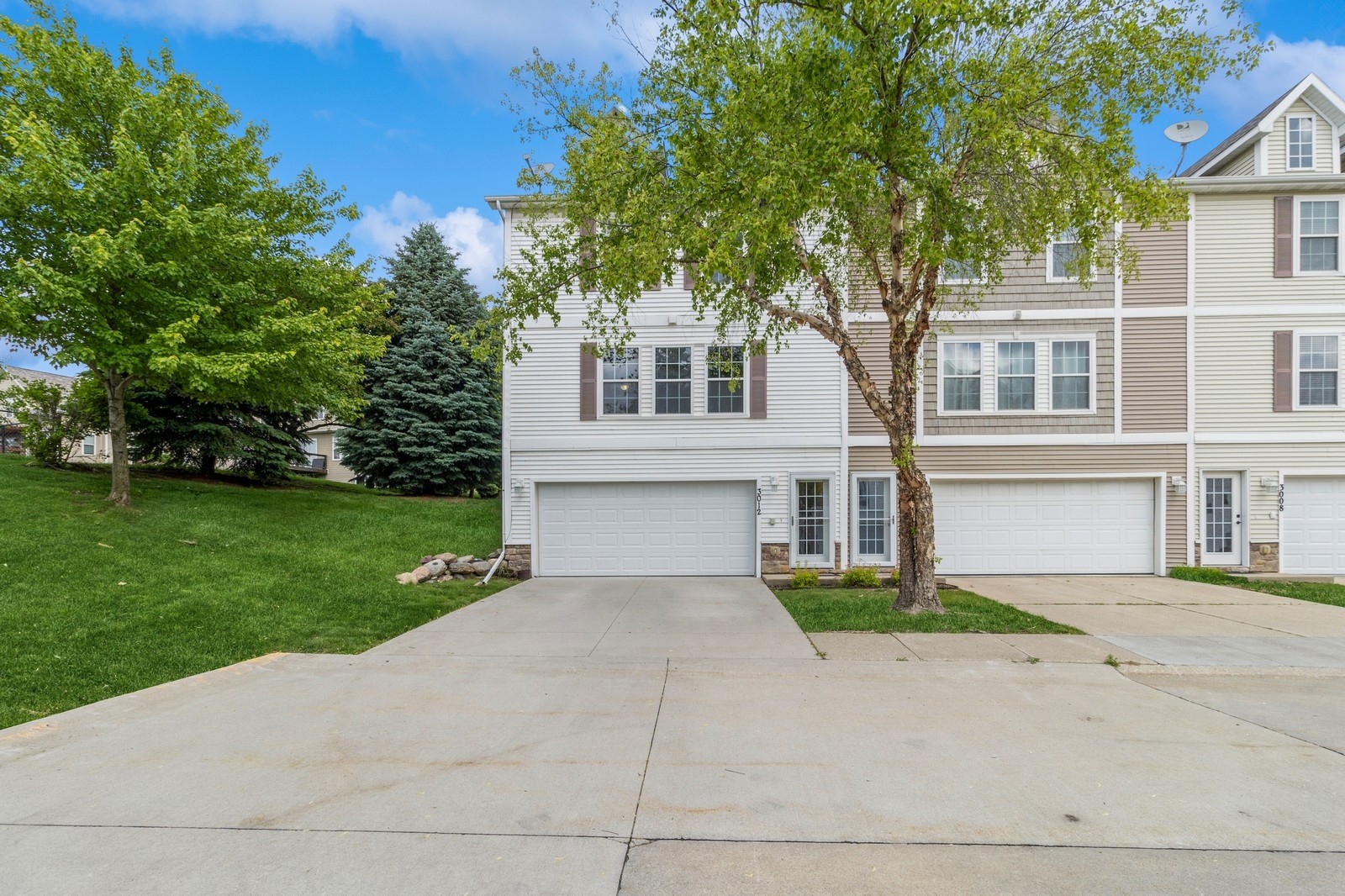 3012 SW Sharmin Lane, Ankeny, Iowa image 3