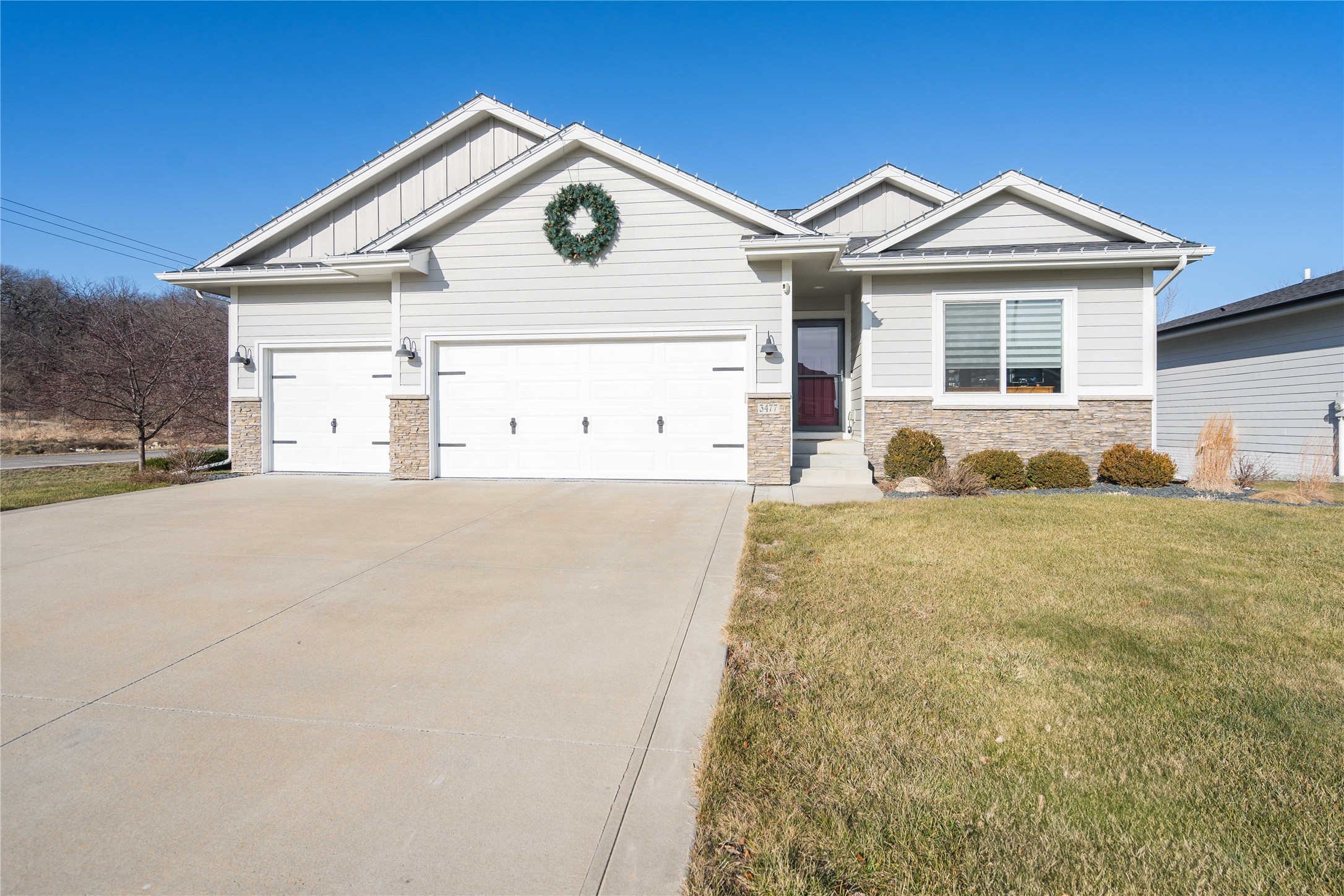 3477 Grand Valley Drive, West Des Moines, Iowa image 1