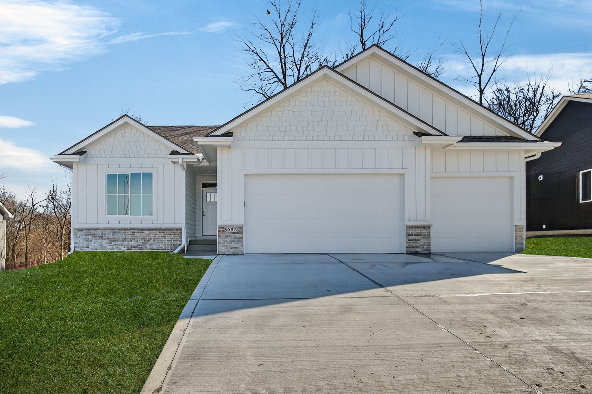 5633 Walnut Ridge Drive