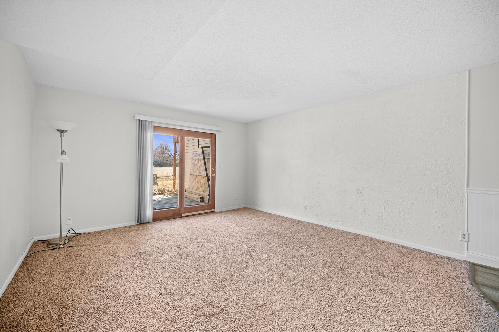 1049 NW Greenwood Street, Ankeny, Iowa image 2