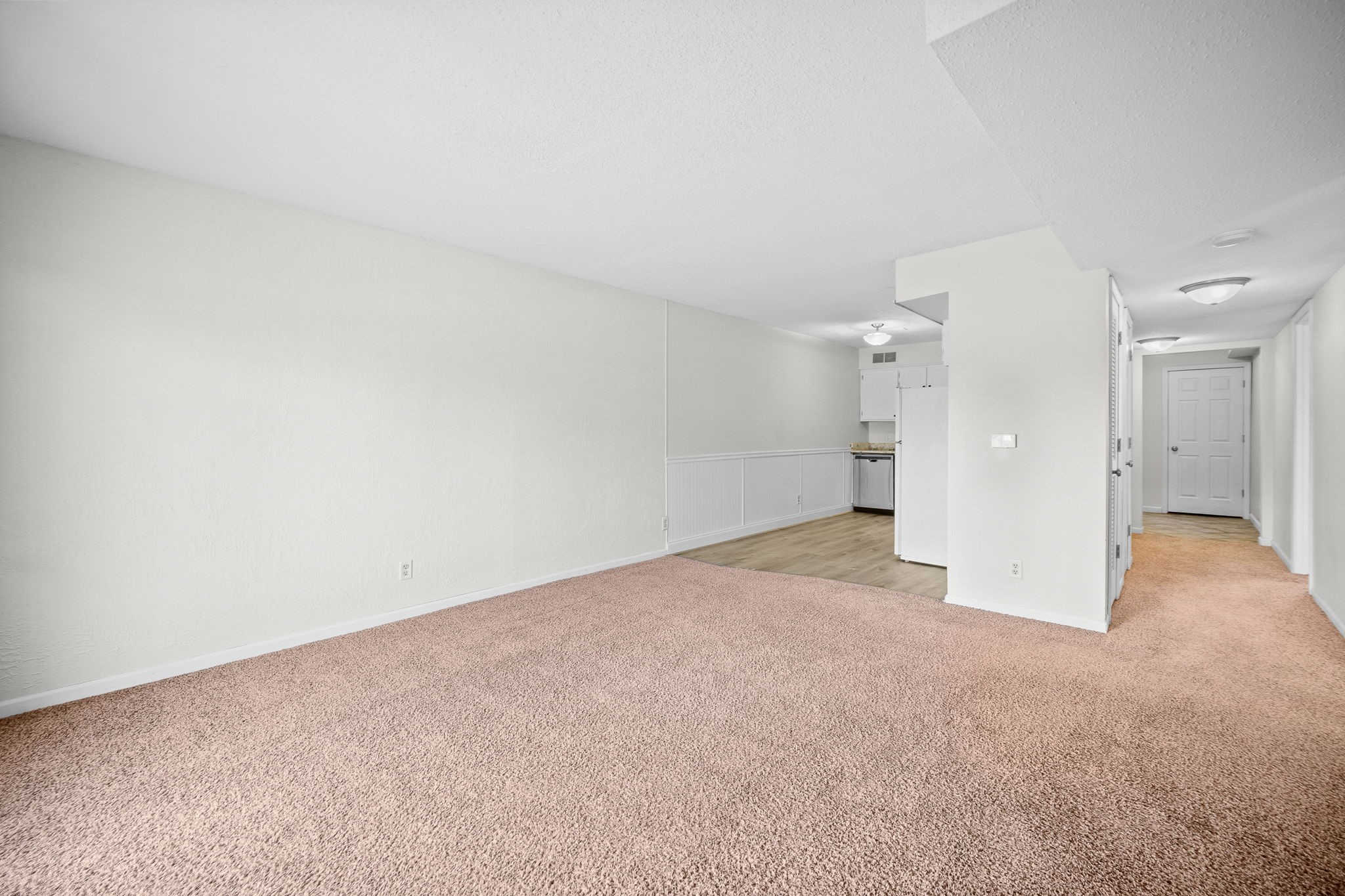 1049 NW Greenwood Street, Ankeny, Iowa image 3