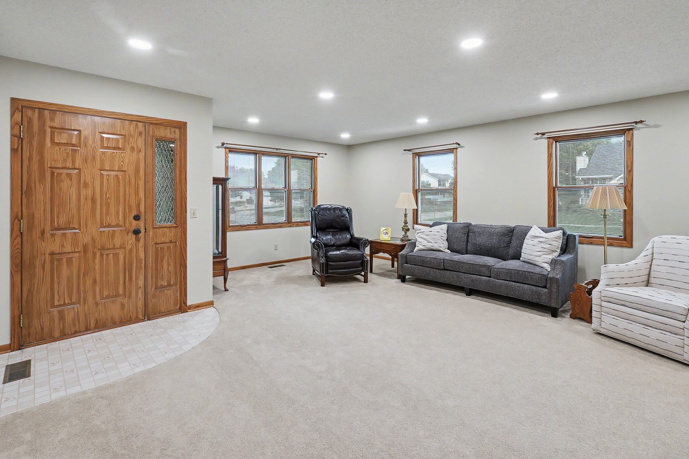 416 E 15th Street