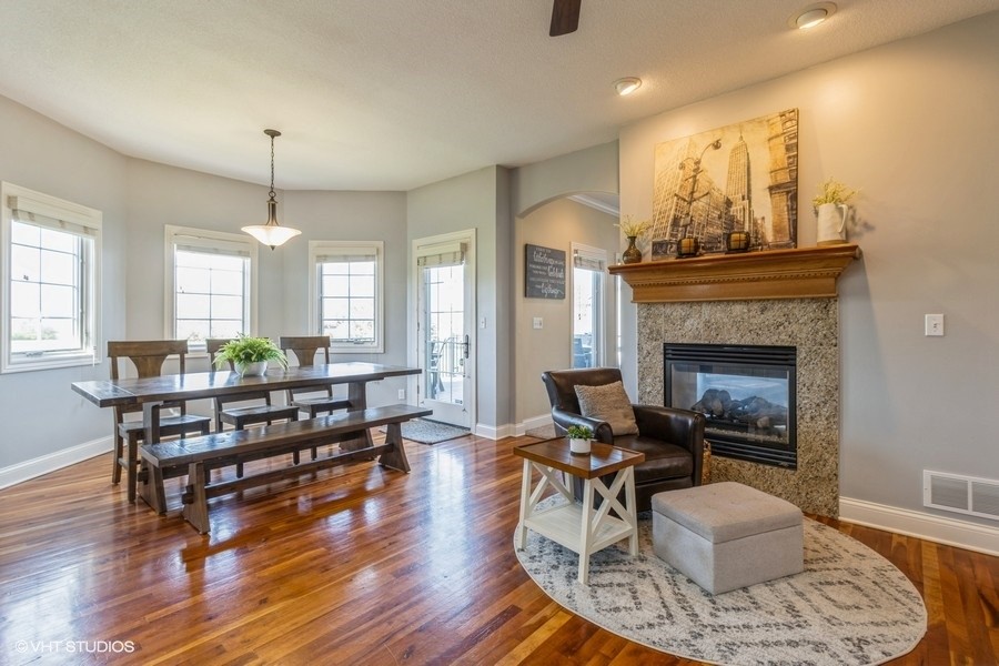 14617 Dellwood Drive, Urbandale, Iowa image 4