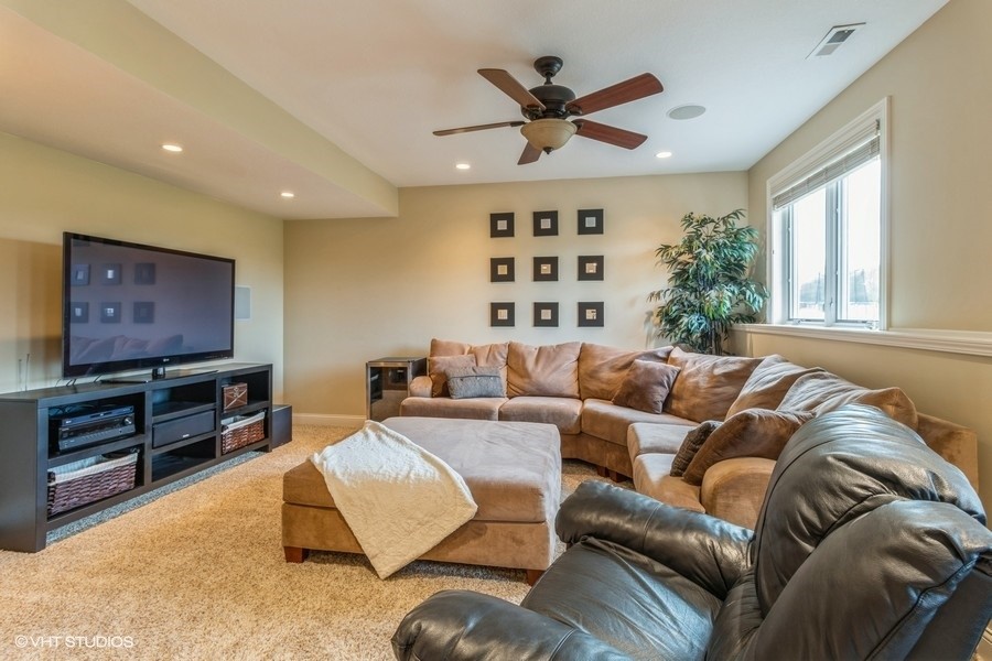 14617 Dellwood Drive, Urbandale, Iowa image 14