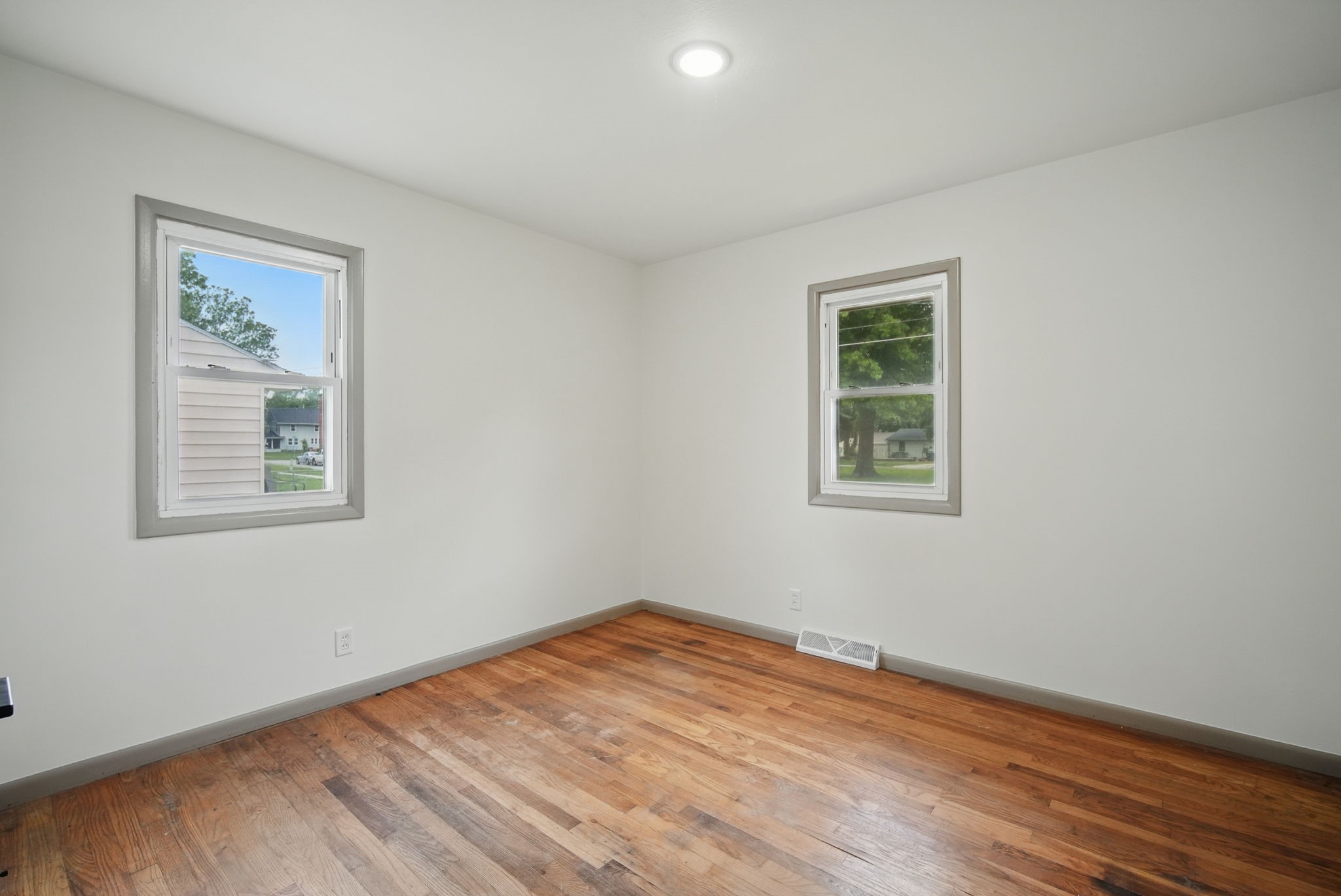 423 E Hillside Avenue, Des Moines, Iowa image 17