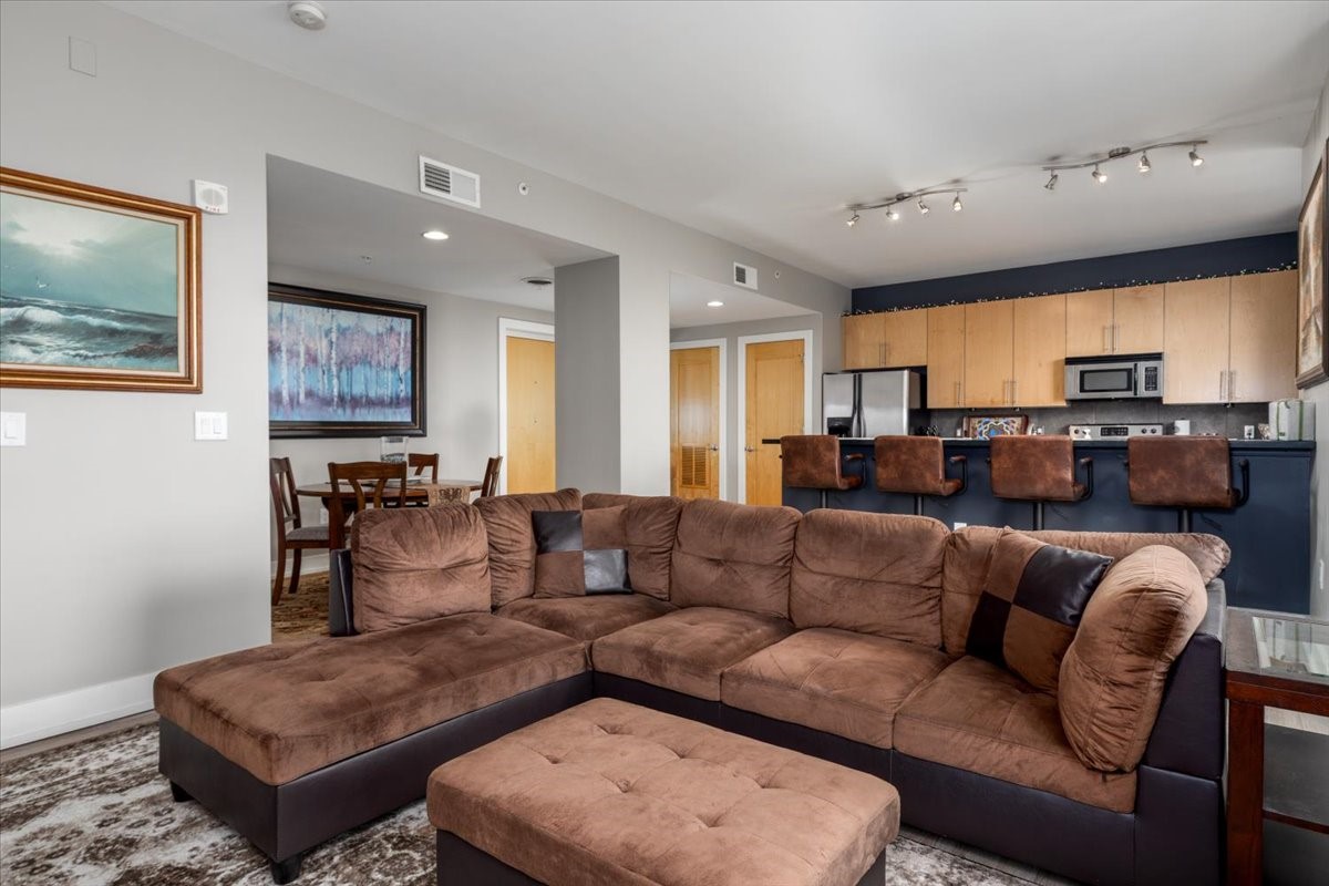 400 Walnut Street #803, Des Moines, Iowa image 6