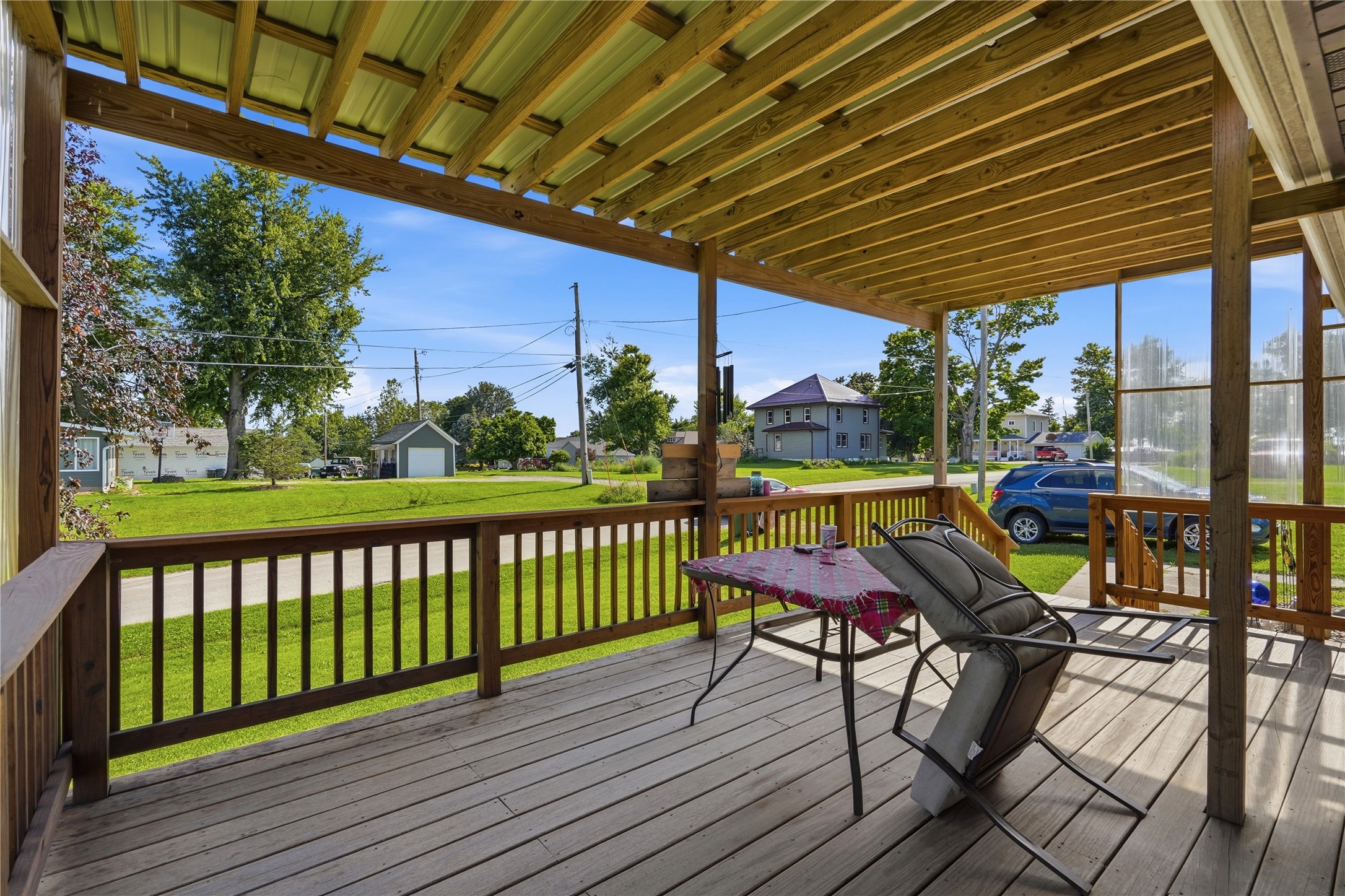 605 6th Street - Photo 2