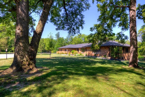 Homes For Sale - 5154 Lower Beaver Road<br/> Polk County, Des Moines, IA 50310