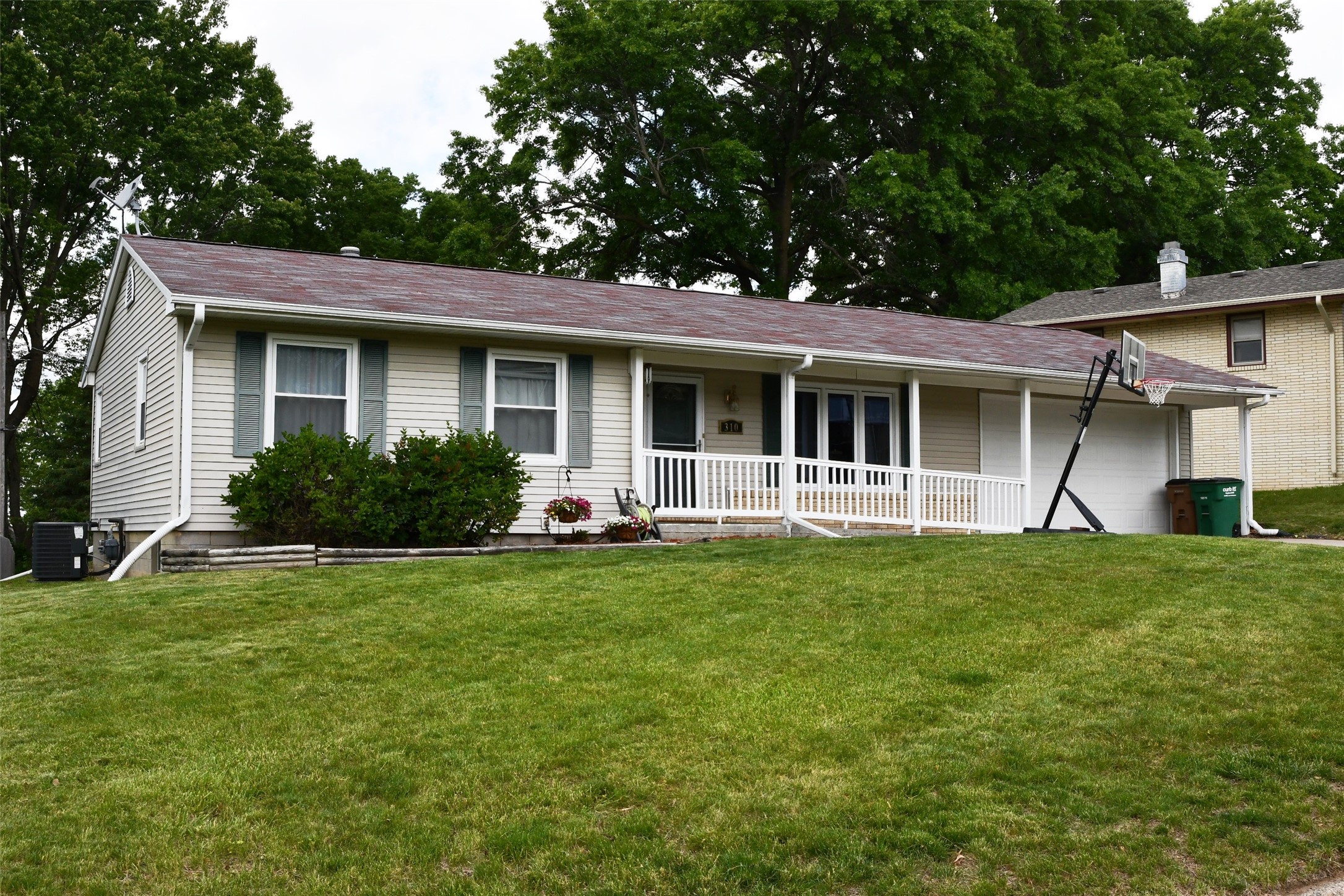 310 Fleming Road, Carlisle, Iowa image 1