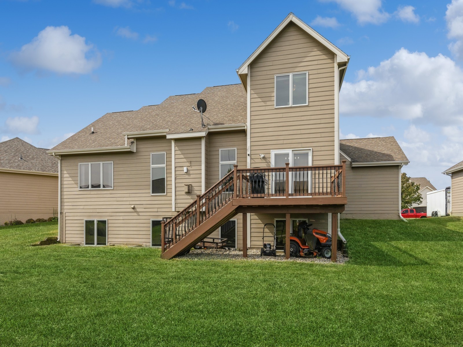 1737 Ashwood Drive, Altoona, Iowa image 35