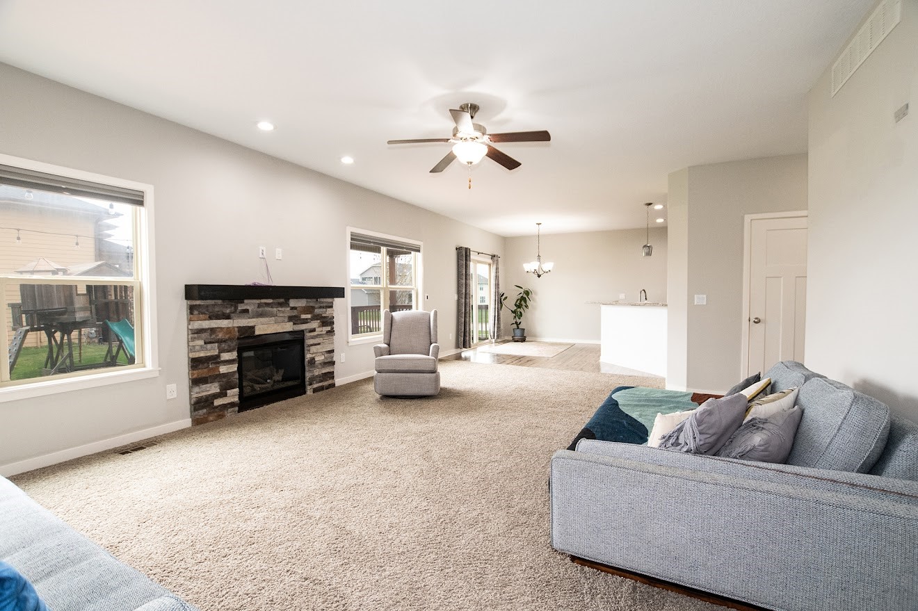 2430 SE Willowbrook Drive, Waukee, Iowa image 8