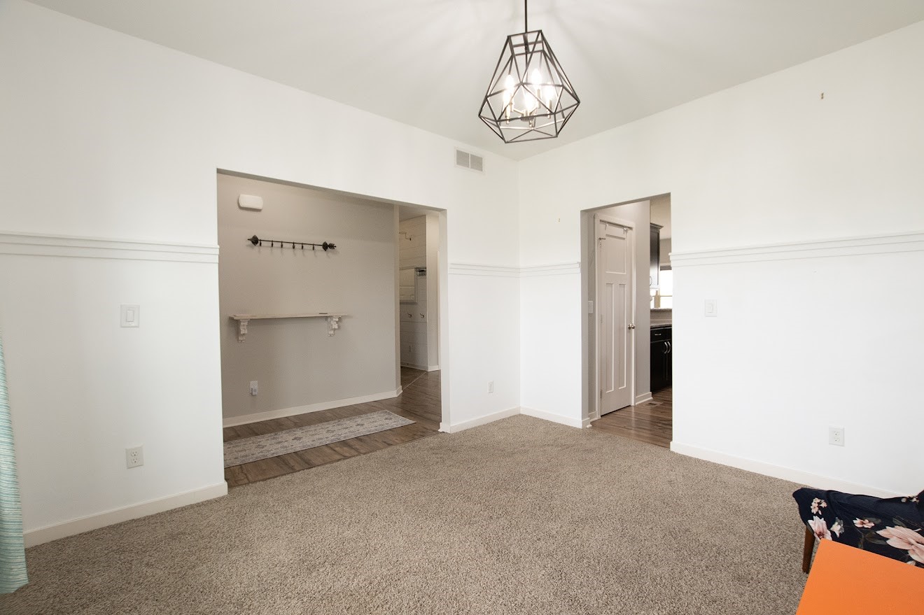 2430 SE Willowbrook Drive, Waukee, Iowa image 5