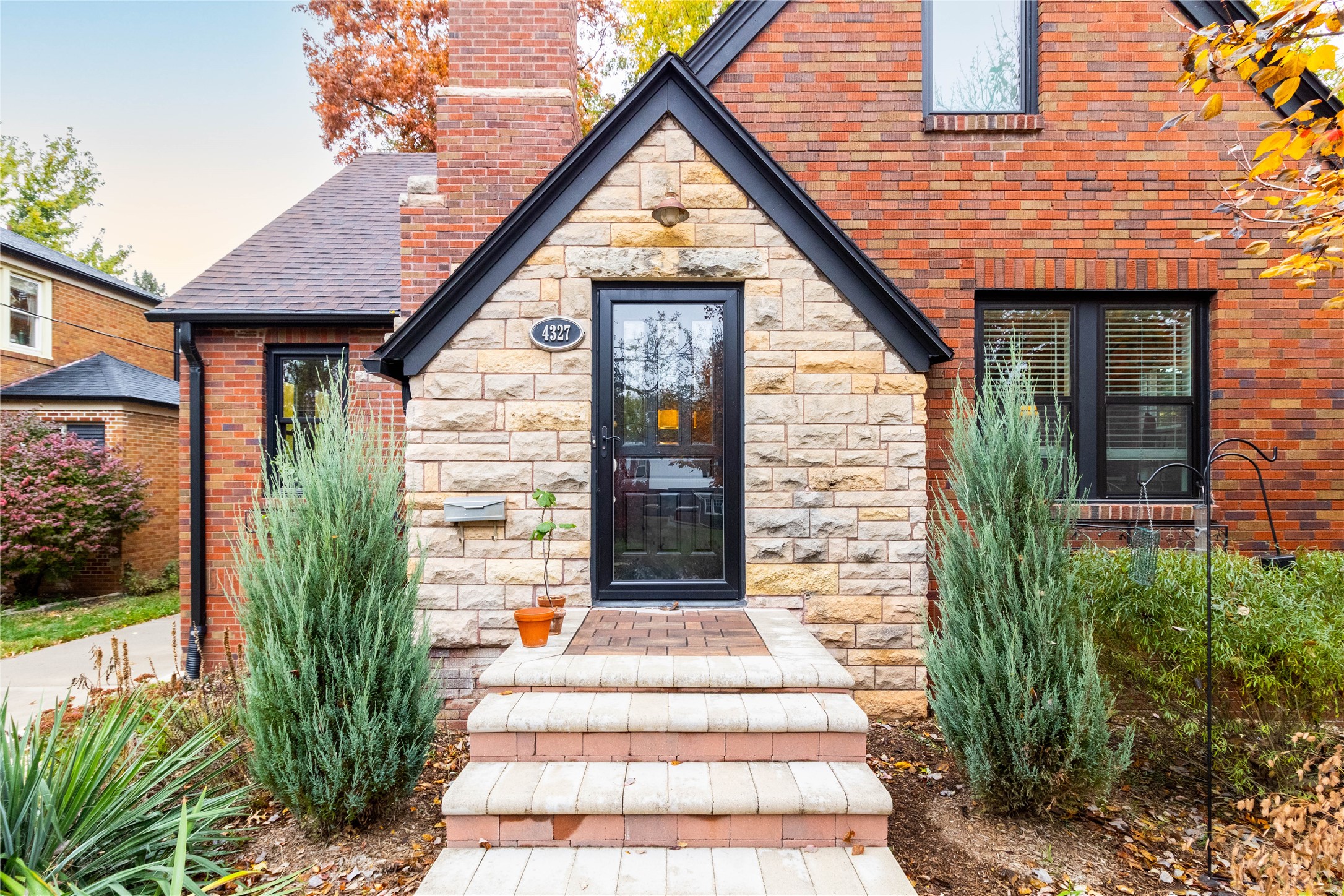 4327 Sheridan Avenue