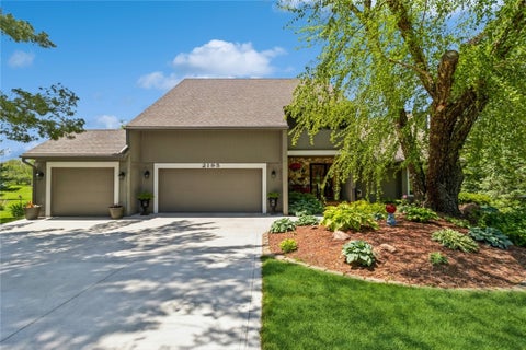 Featured picture for the property 695545