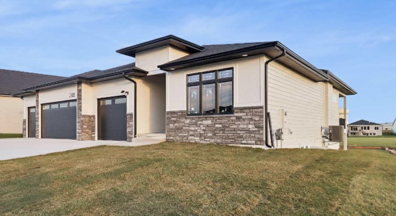 17418 North Valley Drive