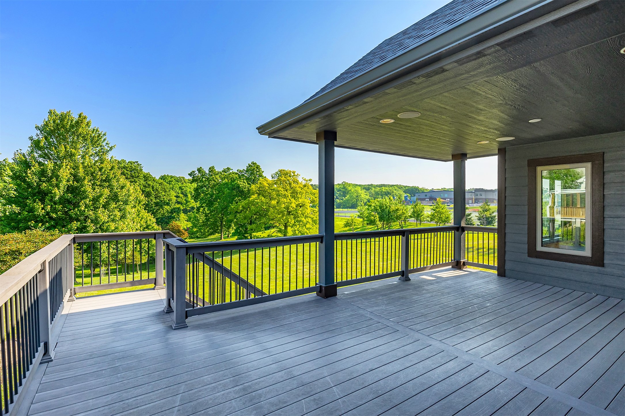 13303 Douglas Parkway, Urbandale, Iowa image 27