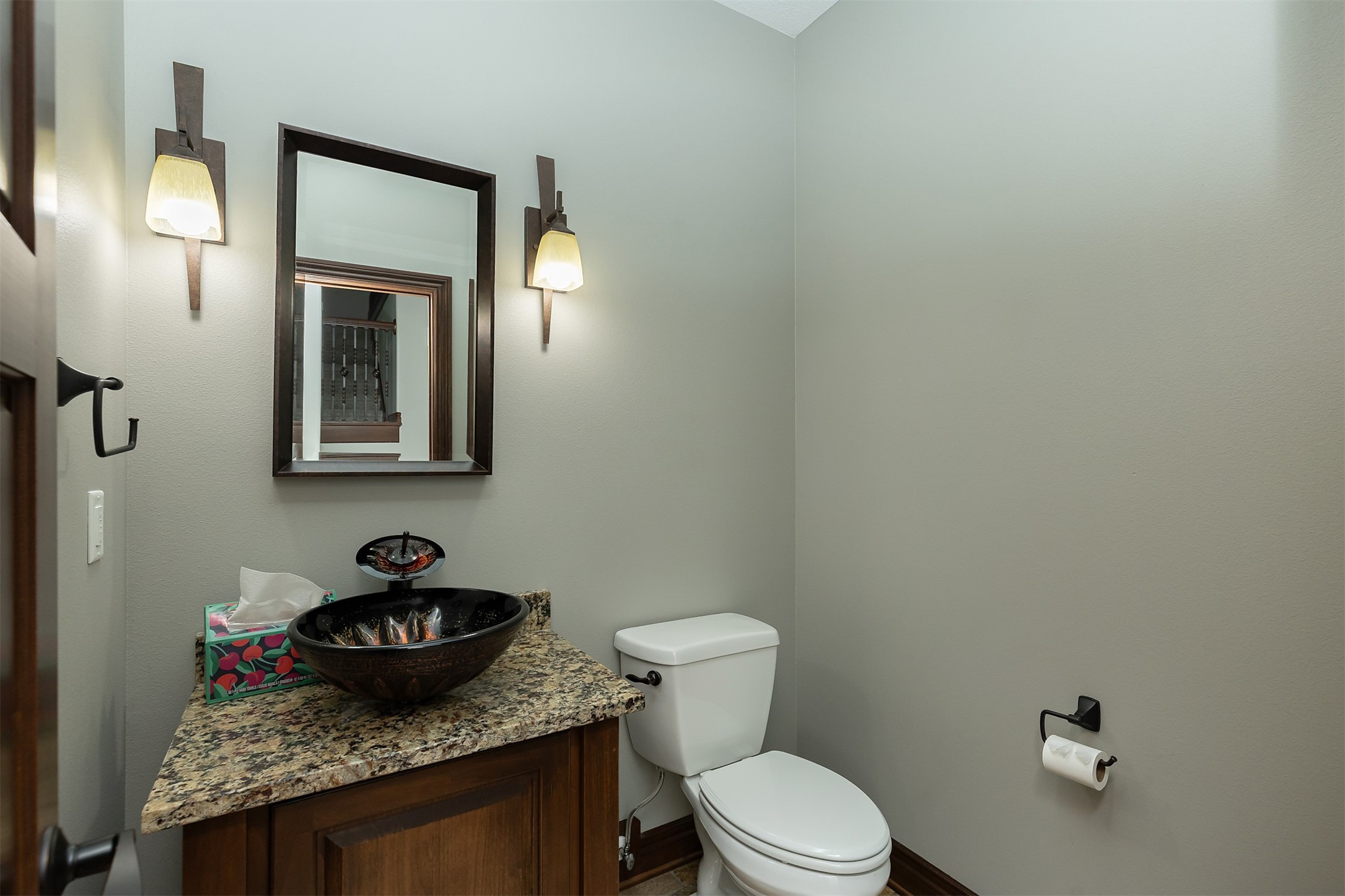 13303 Douglas Parkway, Urbandale, Iowa image 13