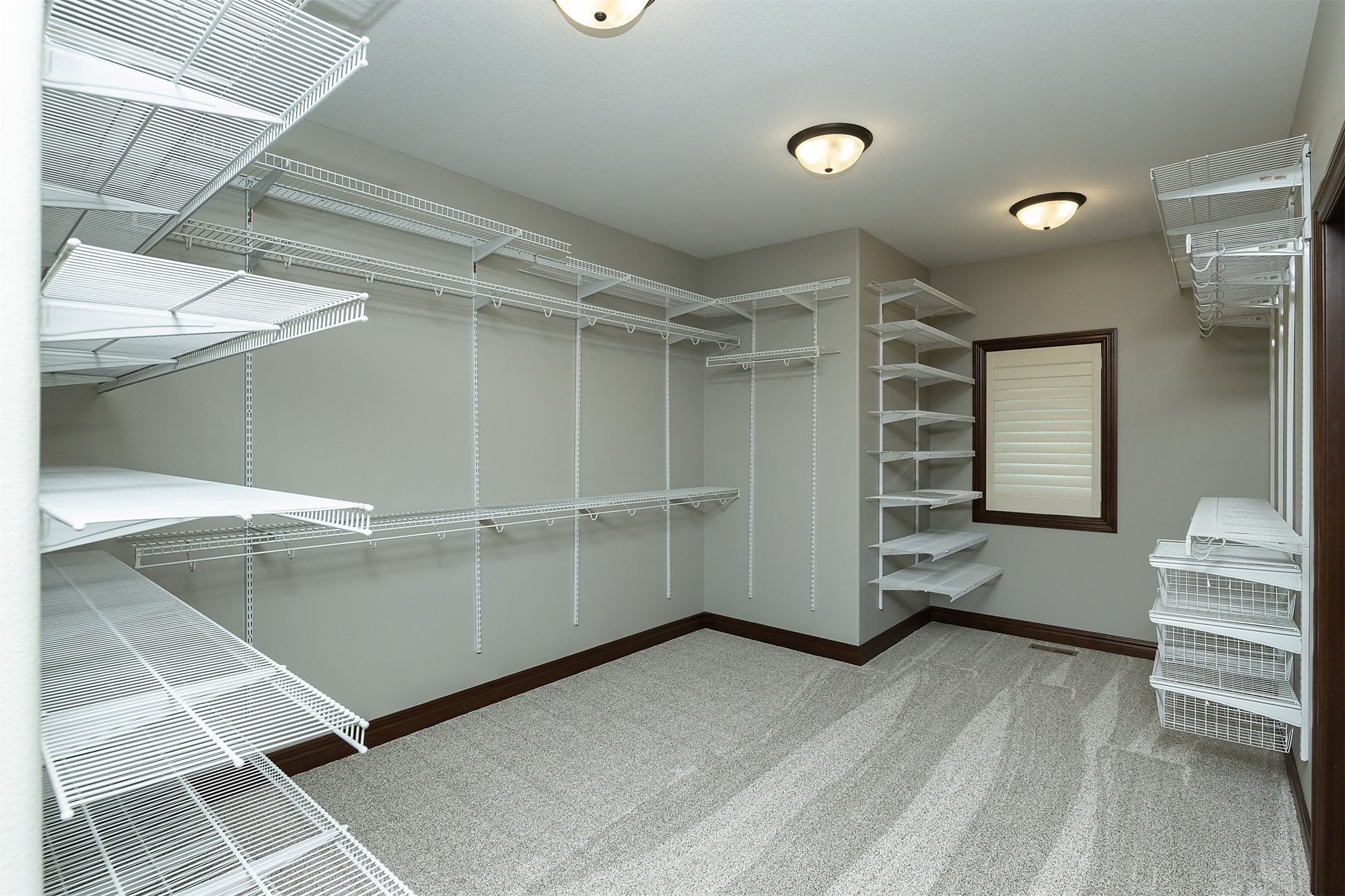 13303 Douglas Parkway, Urbandale, Iowa image 16