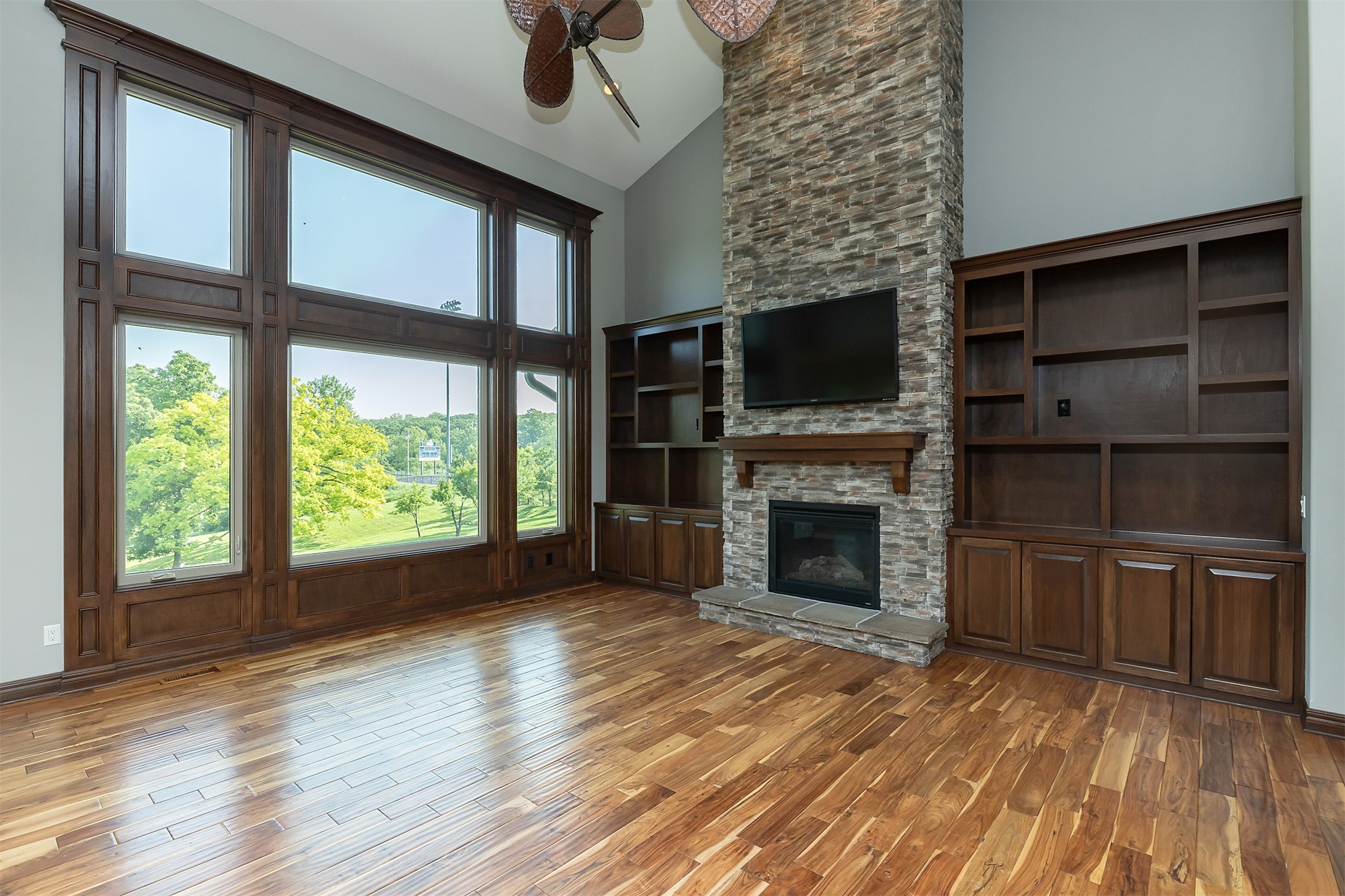 13303 Douglas Parkway, Urbandale, Iowa image 4