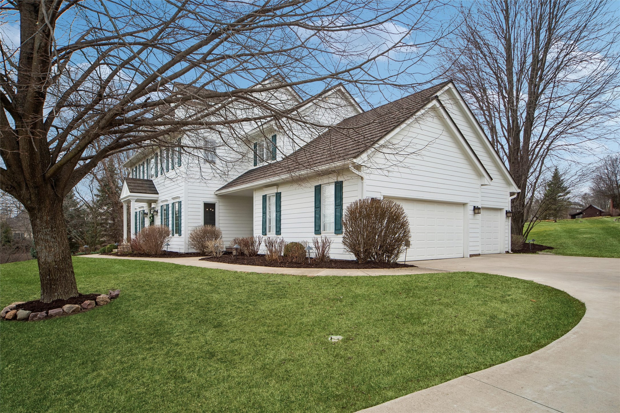34951 Charbono Point
