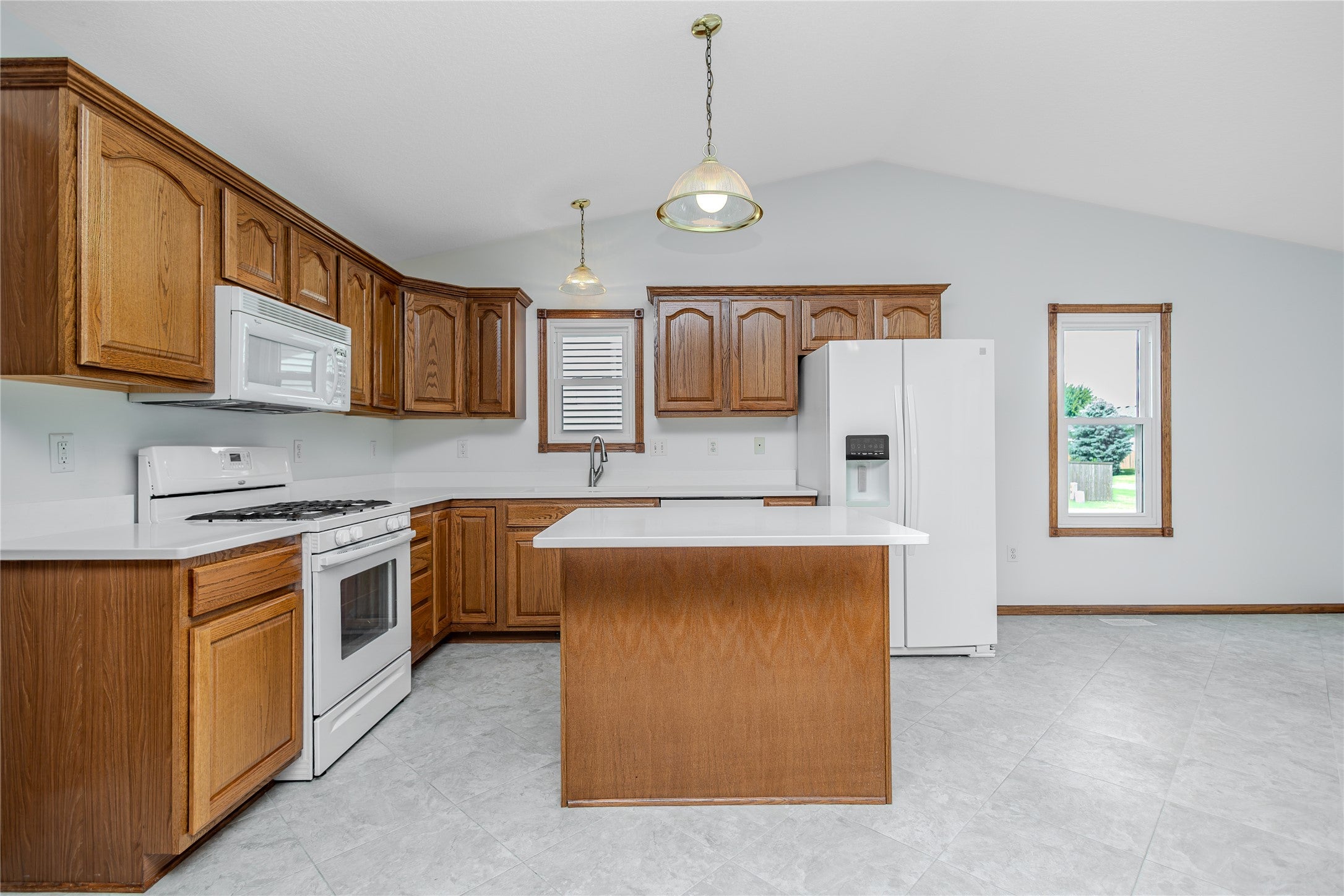 1635 Ashwood Drive