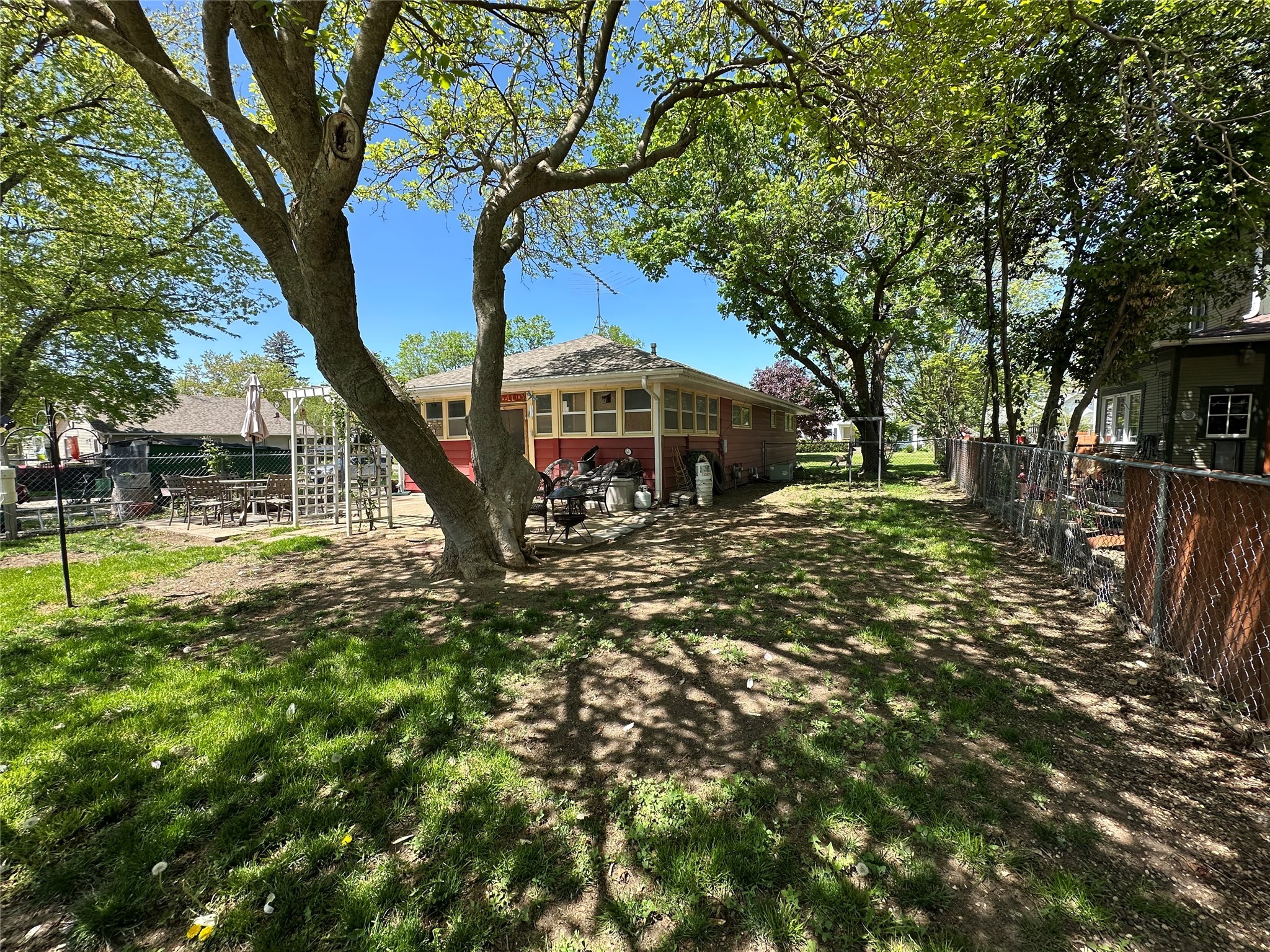 324 W Filmore Street, Winterset, Iowa image 7