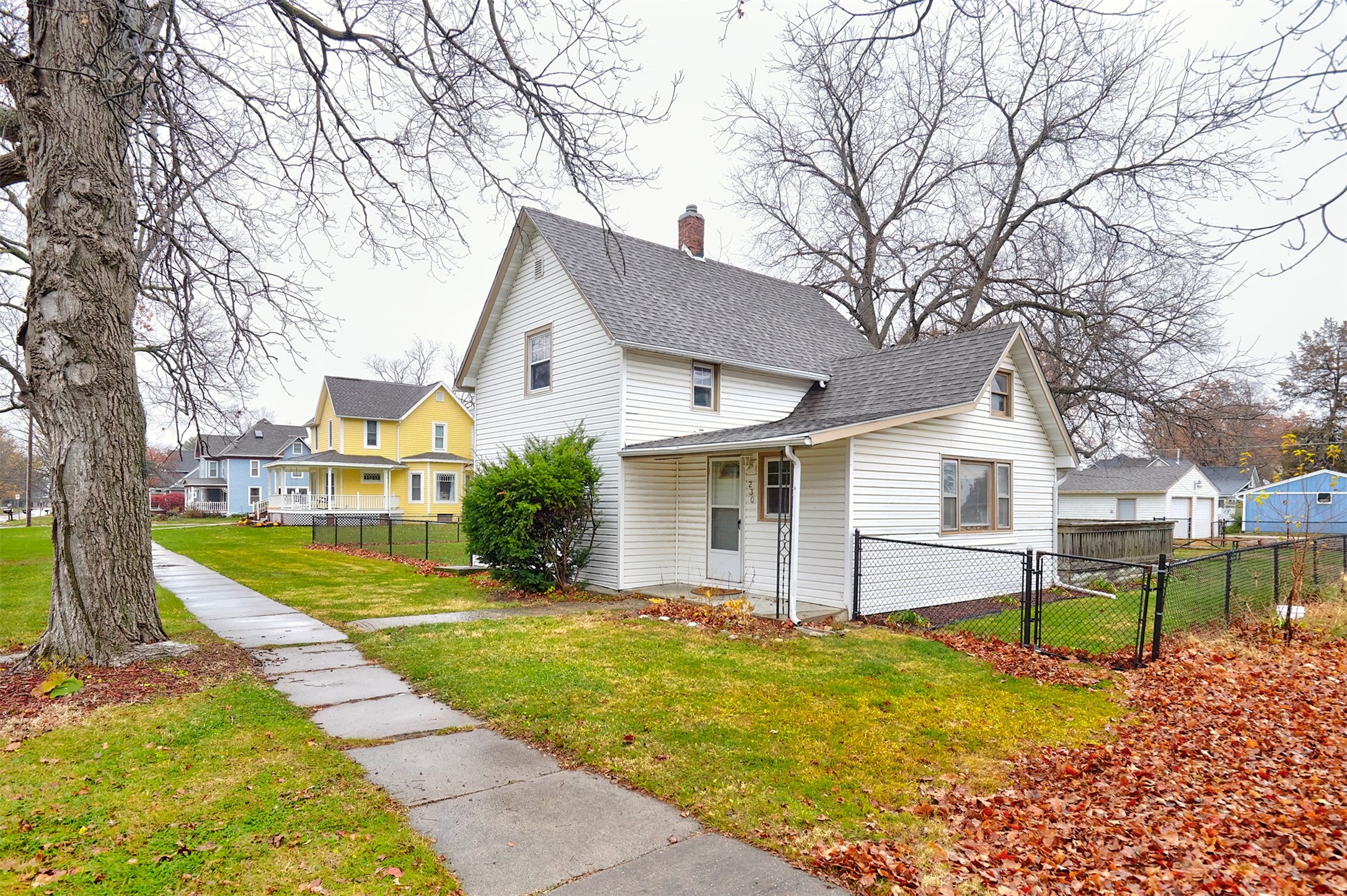 230 NE Maple Avenue, Earlham, Iowa image 31