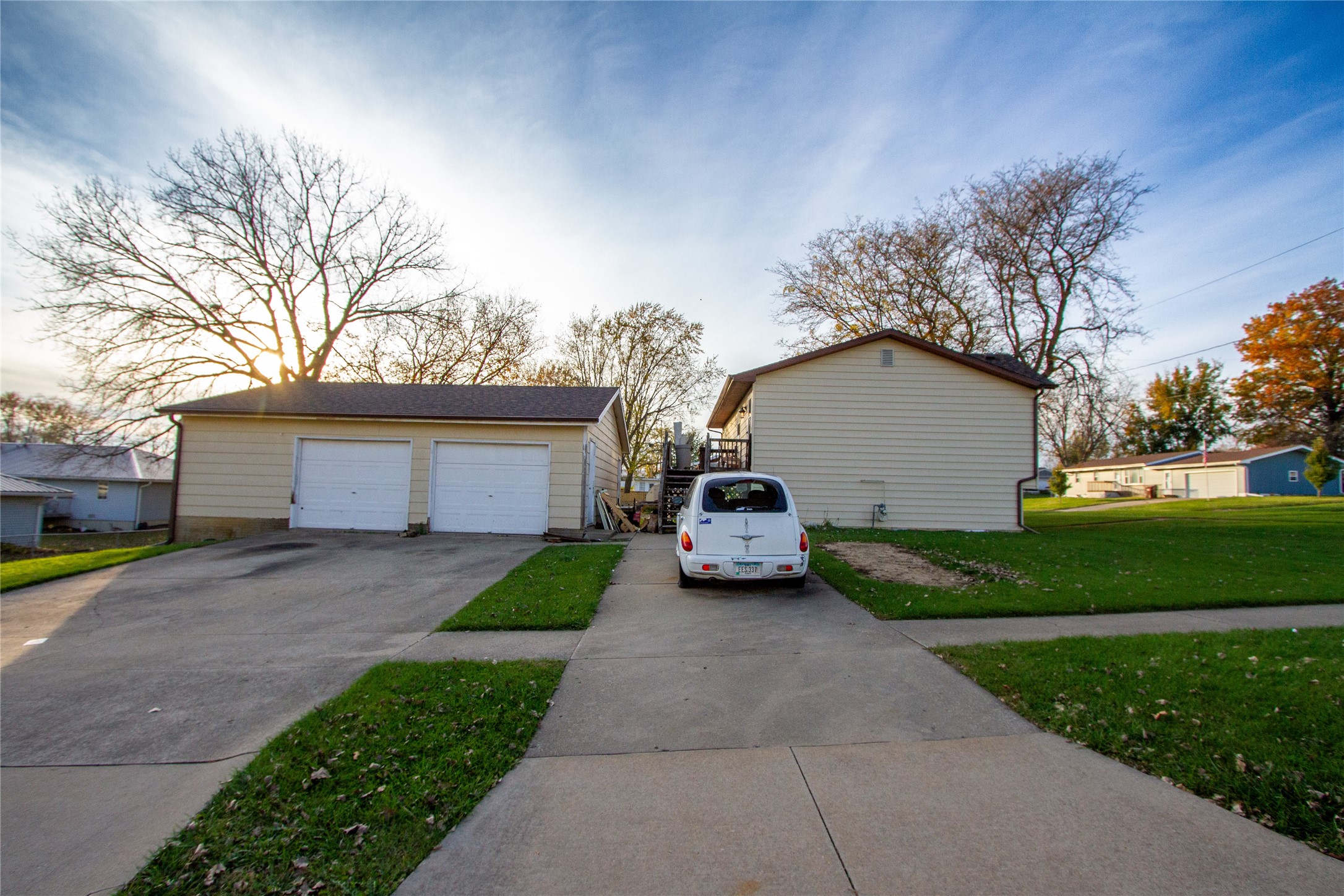 902 Jennings Street, Knoxville, Iowa image 3