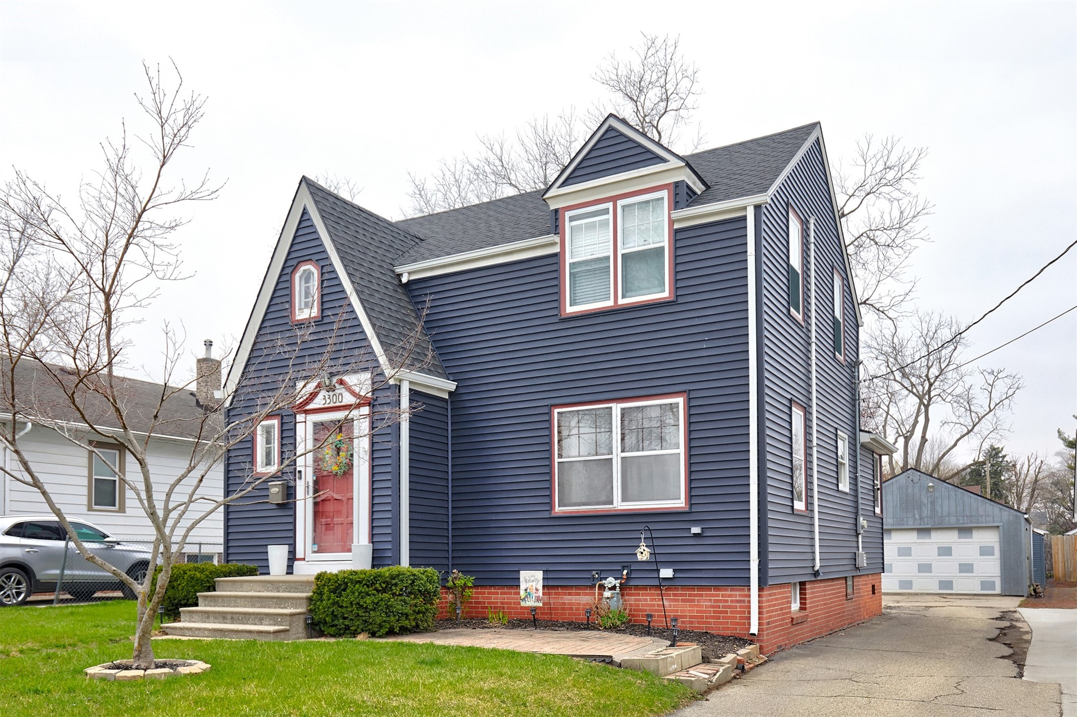 3300 E 12th Street, Des Moines, Iowa image 4