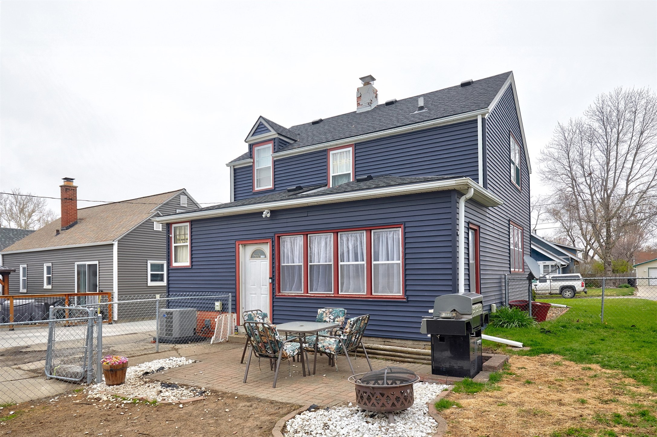 3300 E 12th Street, Des Moines, Iowa image 30