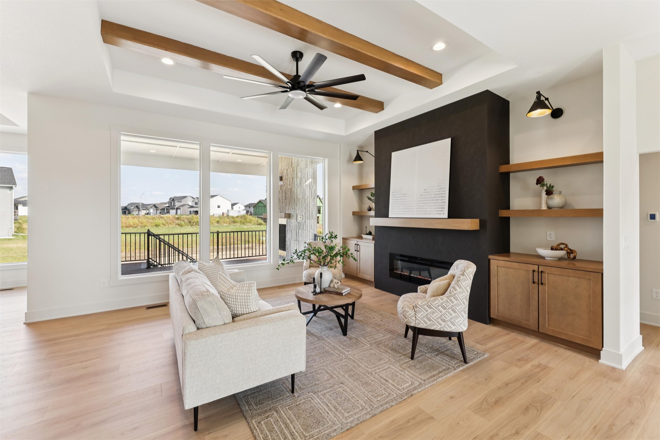 1430 NW Red Oak Drive