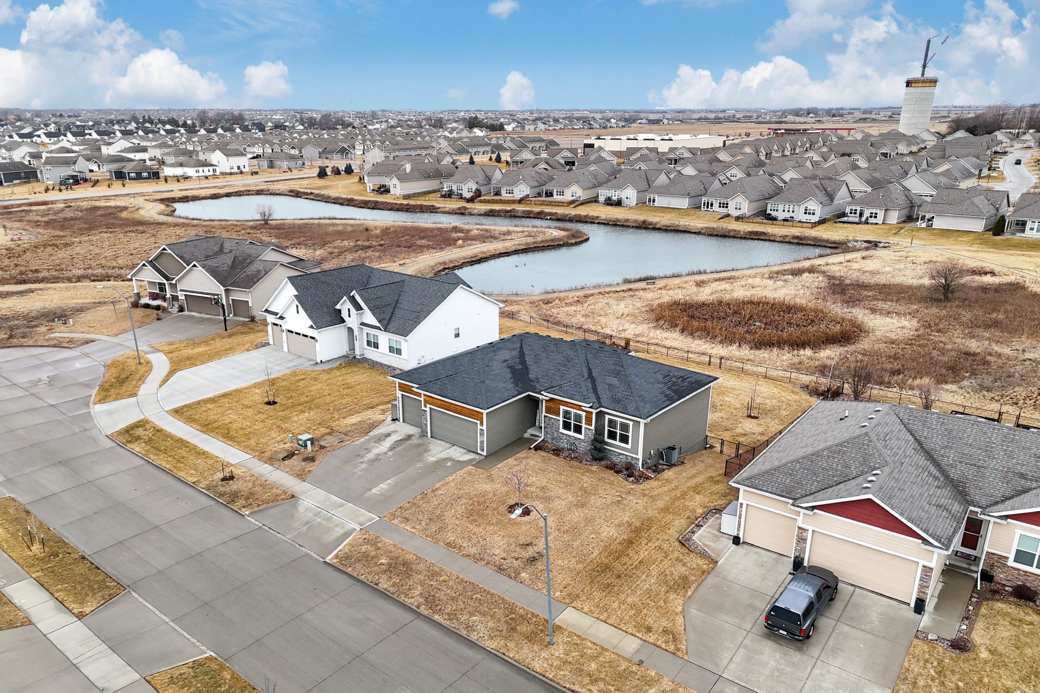 3806 NW Applewood Court, Ankeny, Iowa image 3