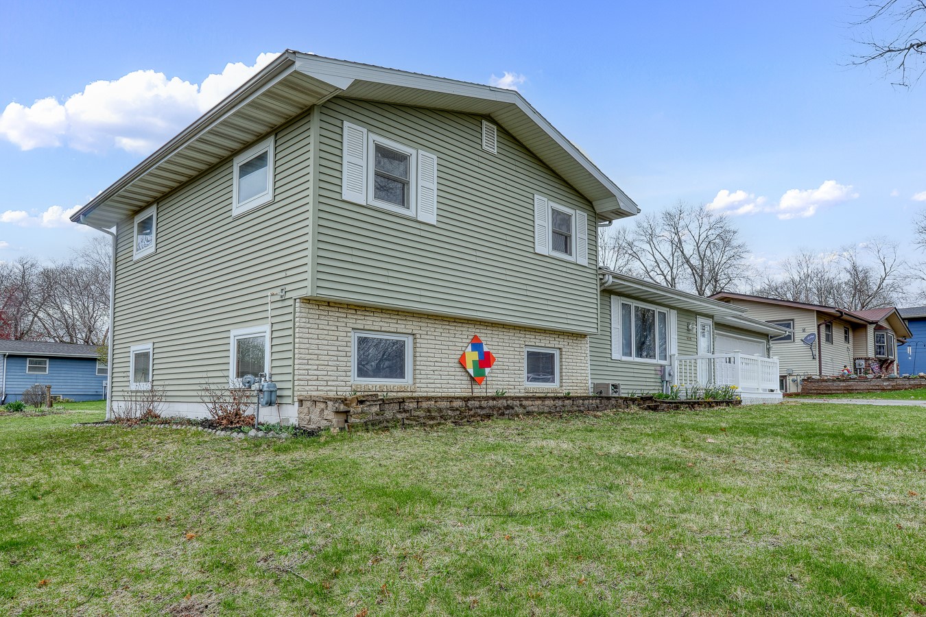 409 Farmer Street, Pella, Iowa image 4