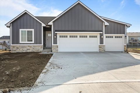 1902 16th Circle SE Altoona IA 50009