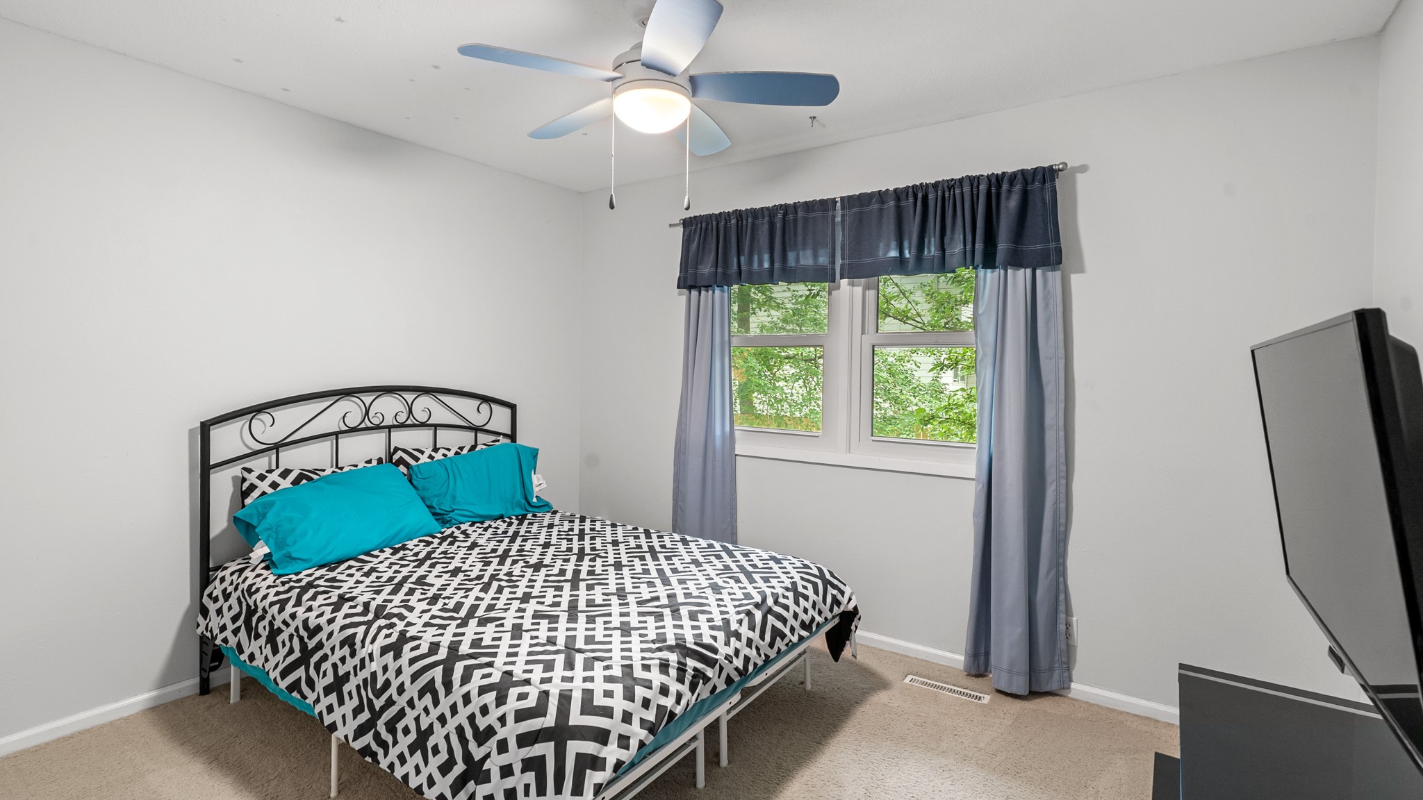 636 47th Street, West Des Moines, Iowa image 20