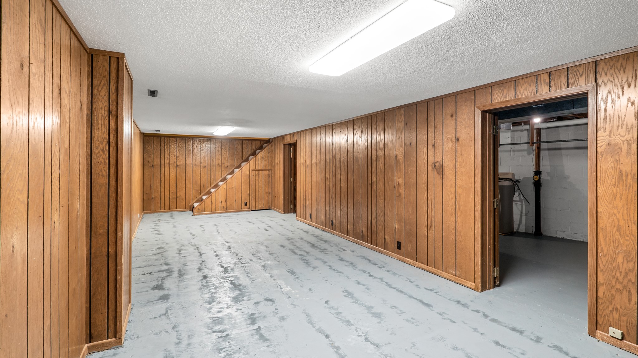 636 47th Street, West Des Moines, Iowa image 28