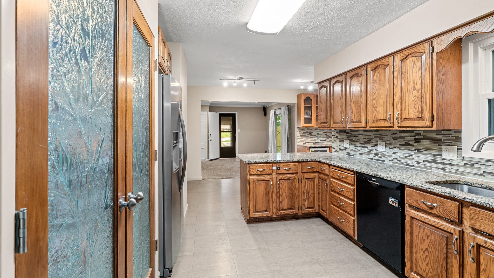 636 47th Street, West Des Moines, Iowa image 8