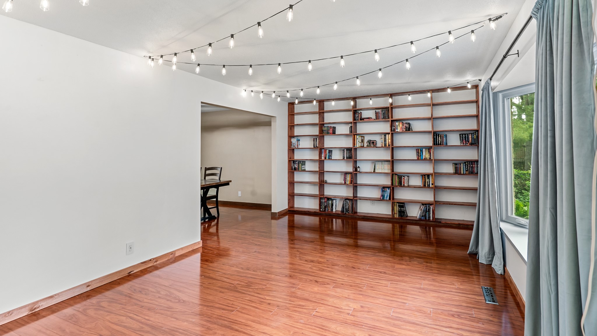 636 47th Street, West Des Moines, Iowa image 3