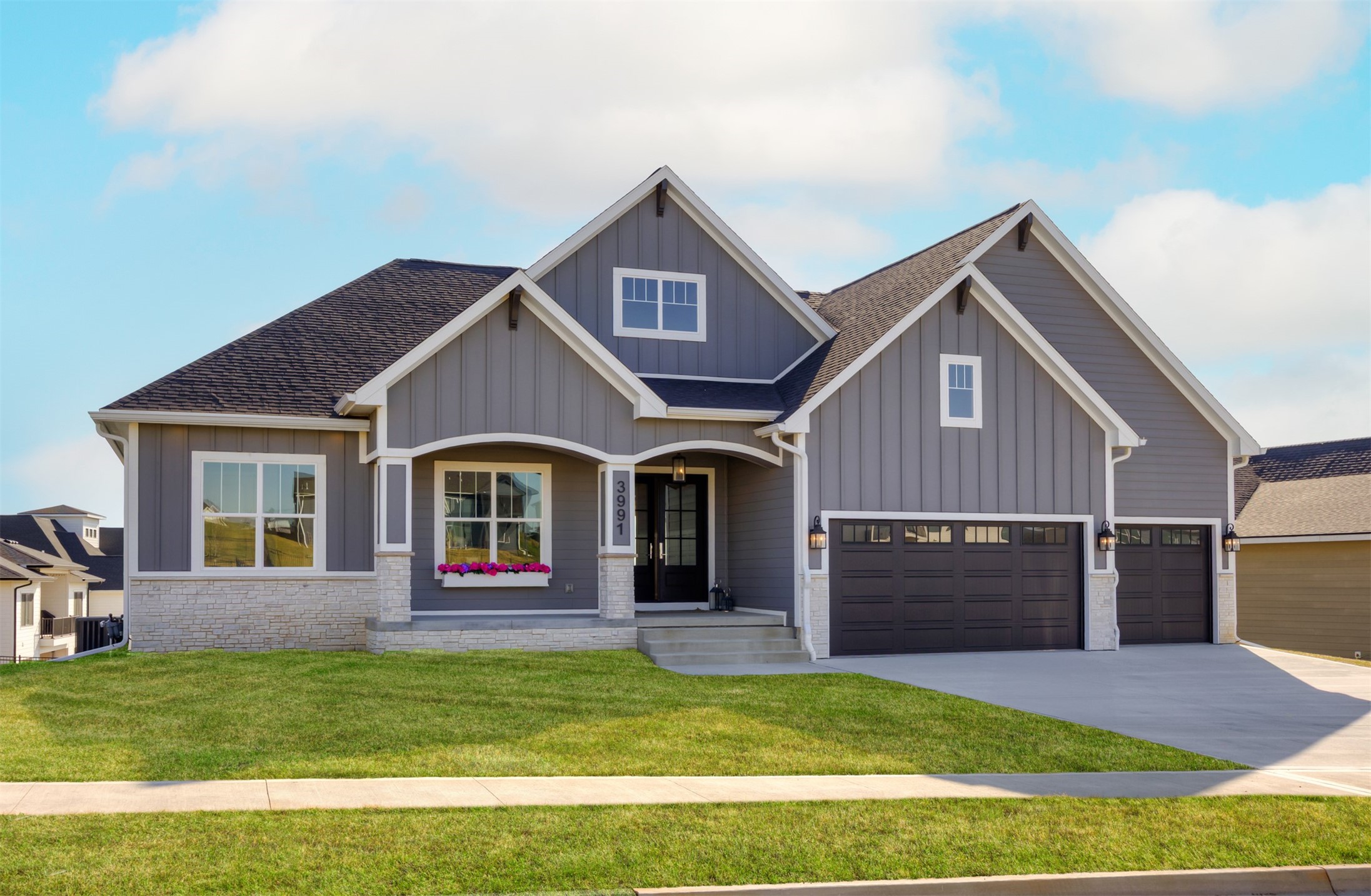 3991 NW 177th Court, Clive, Iowa image 1