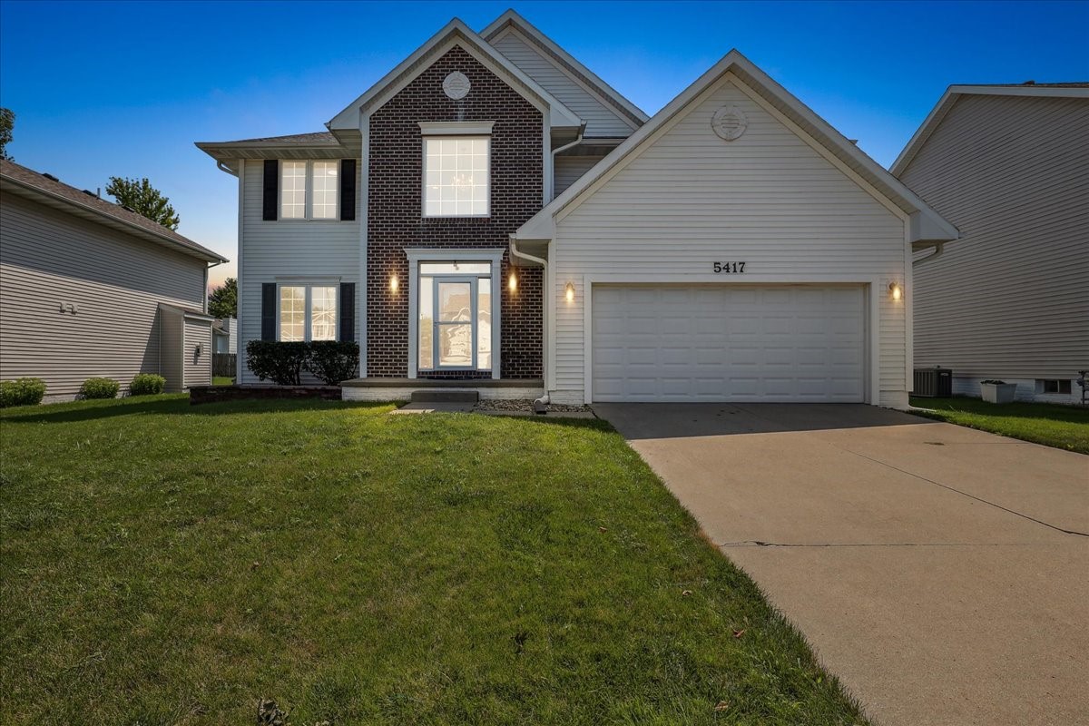 5417 NW 92nd Street, Johnston, Iowa image 1