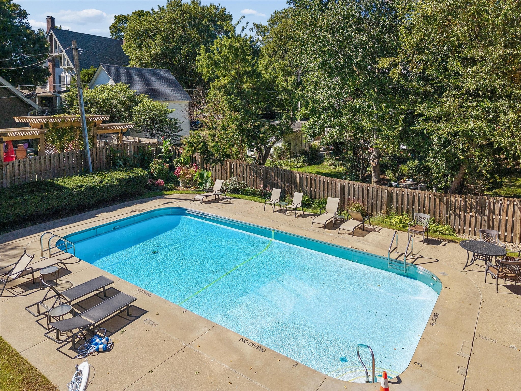 2880 Grand Avenue 406
