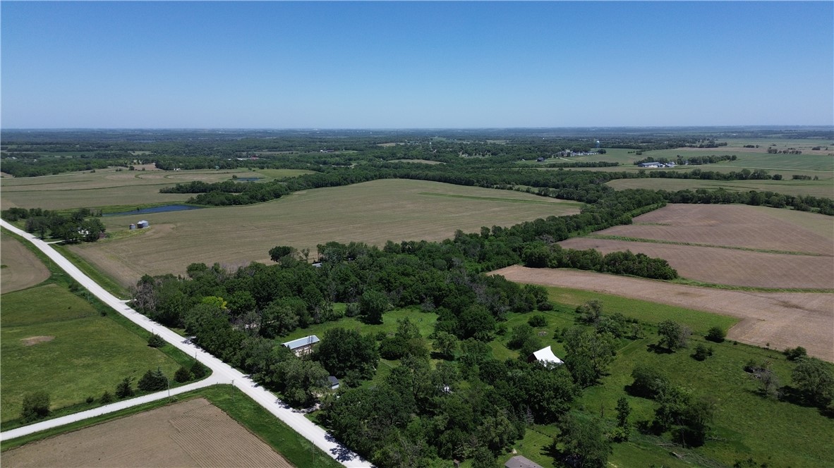 5365 200th Avenue, Carlisle, Iowa image 3