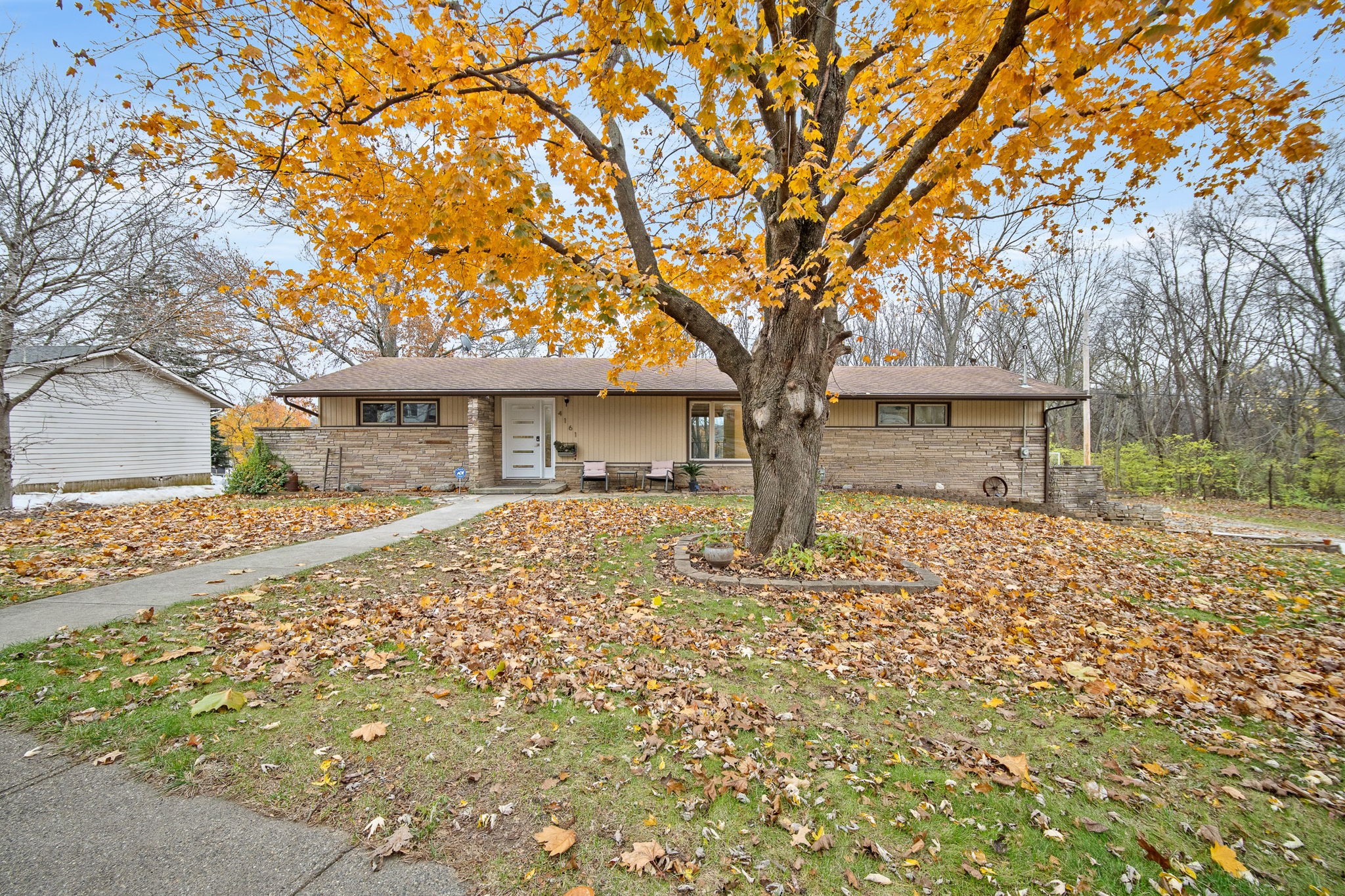 4161 Timber Lane, Des Moines, Iowa image 1