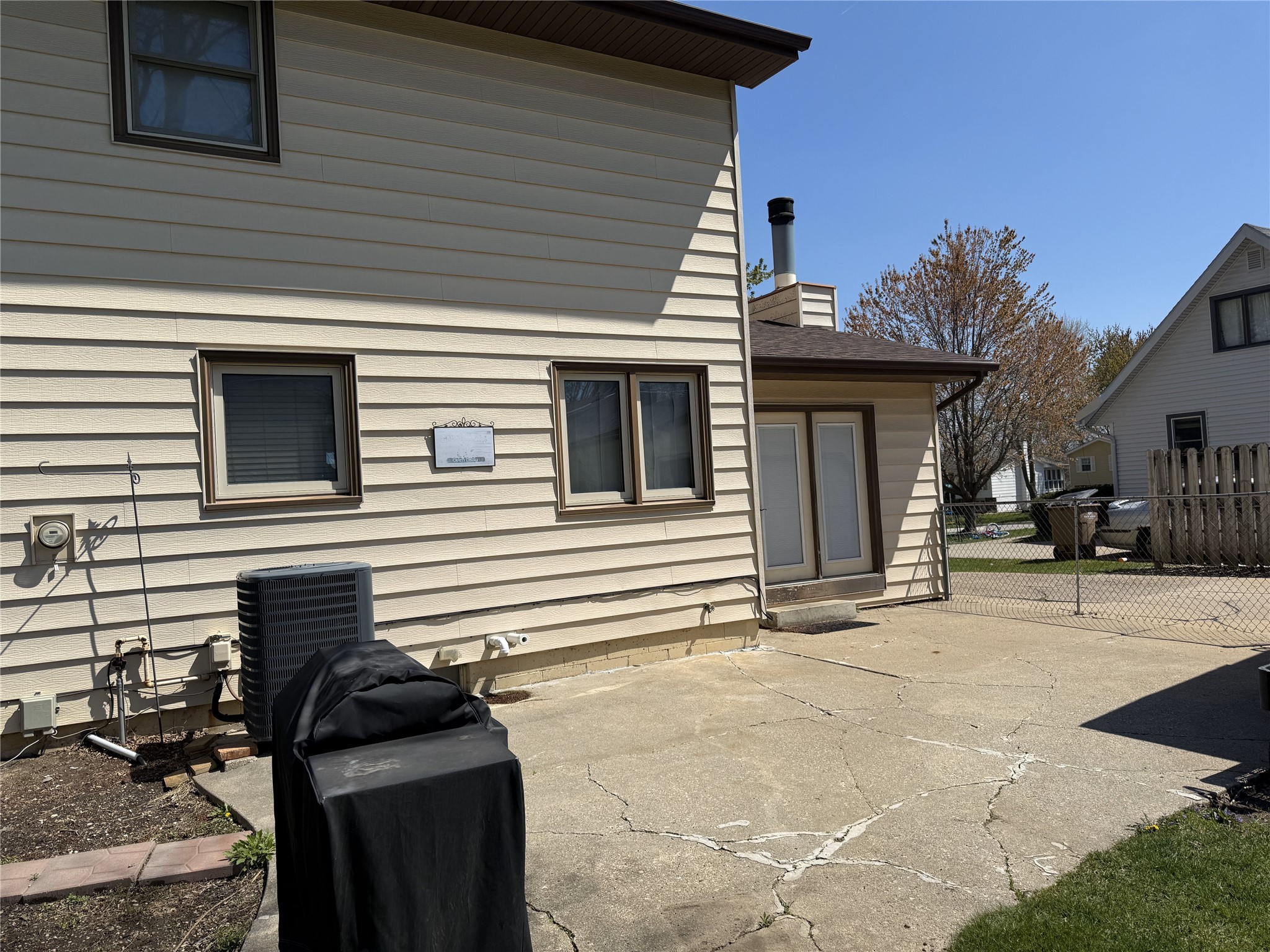 210 11th Avenue, Altoona, Iowa image 8