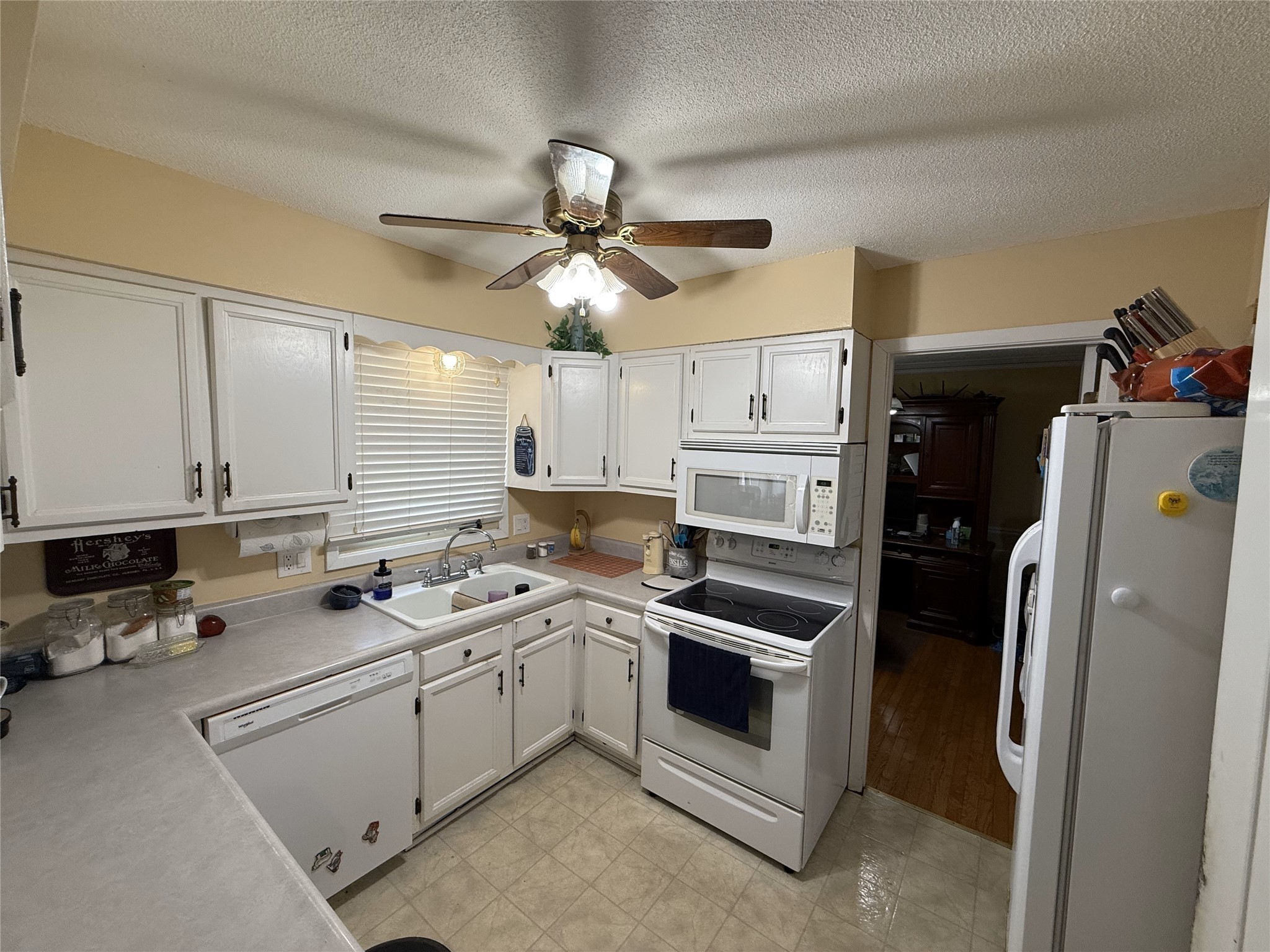 210 11th Avenue, Altoona, Iowa image 4