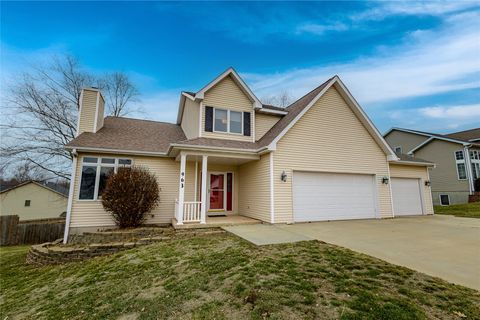 963 202nd Avenue Pella IA 50219