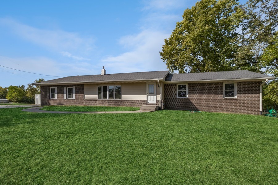 7150 NE Berwick Drive, Ankeny, Iowa image 1