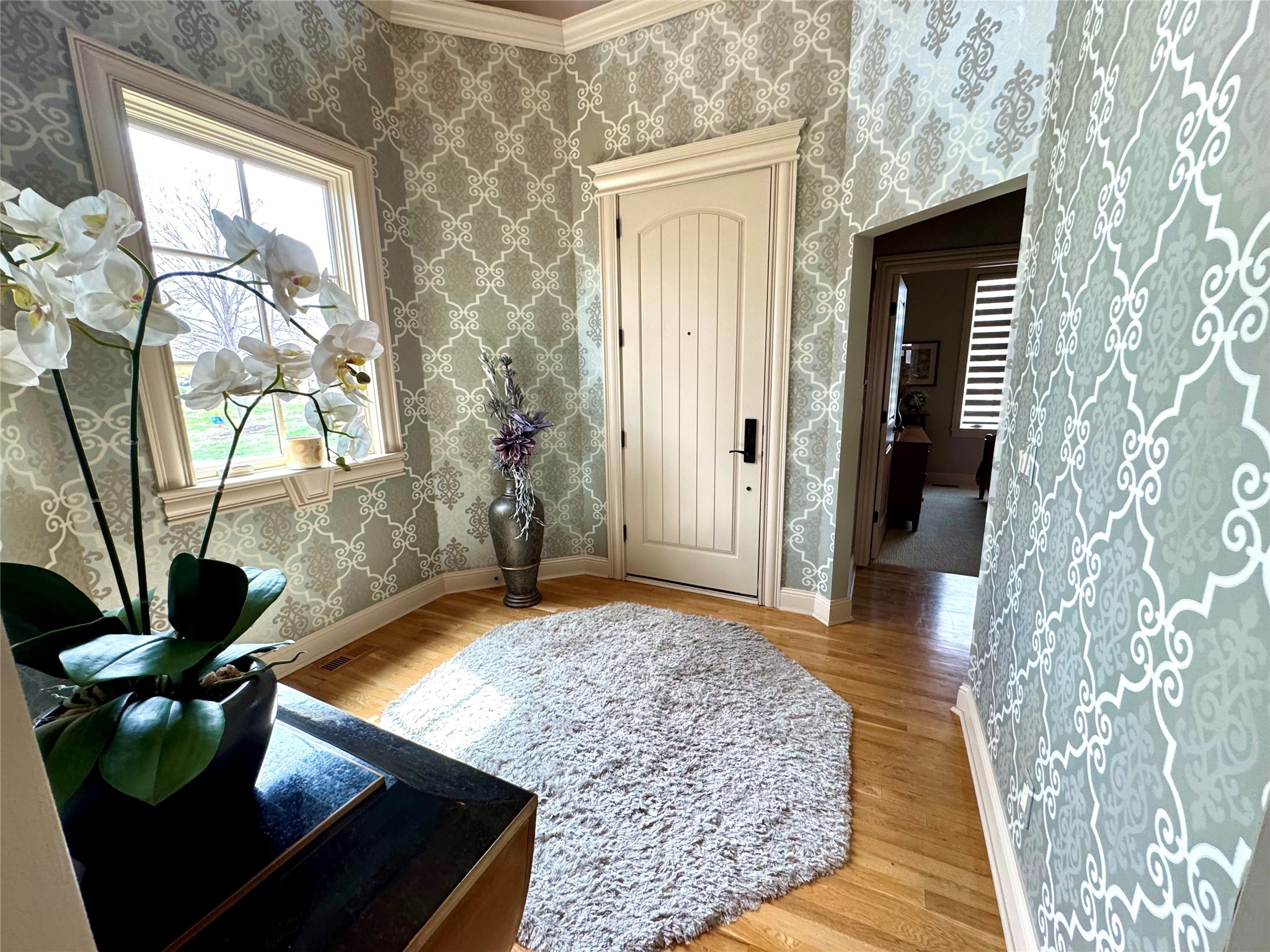 1176 Glen Oaks Drive, West Des Moines, Iowa image 5